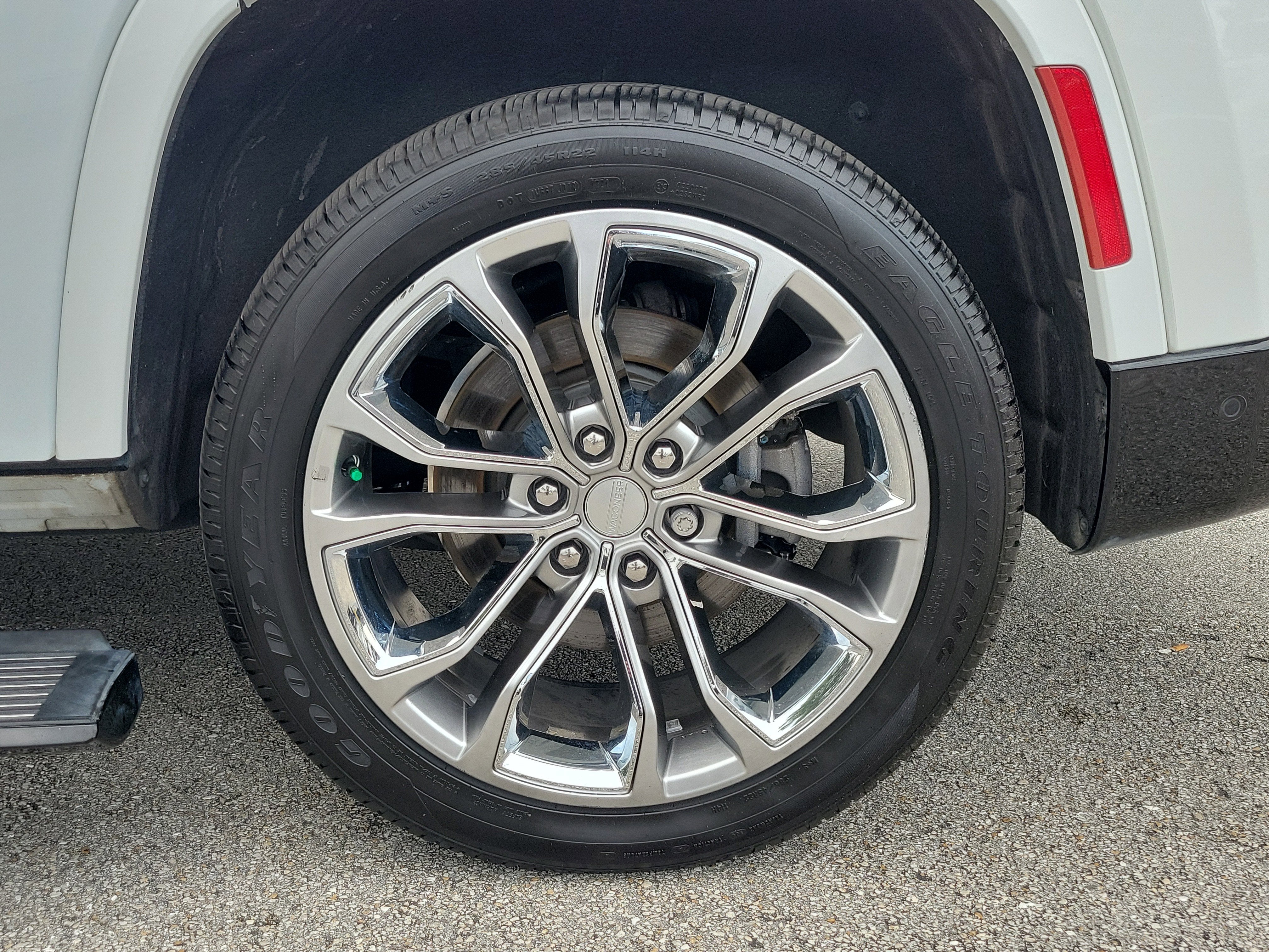 2023 Jeep Grand Wagoneer Series II