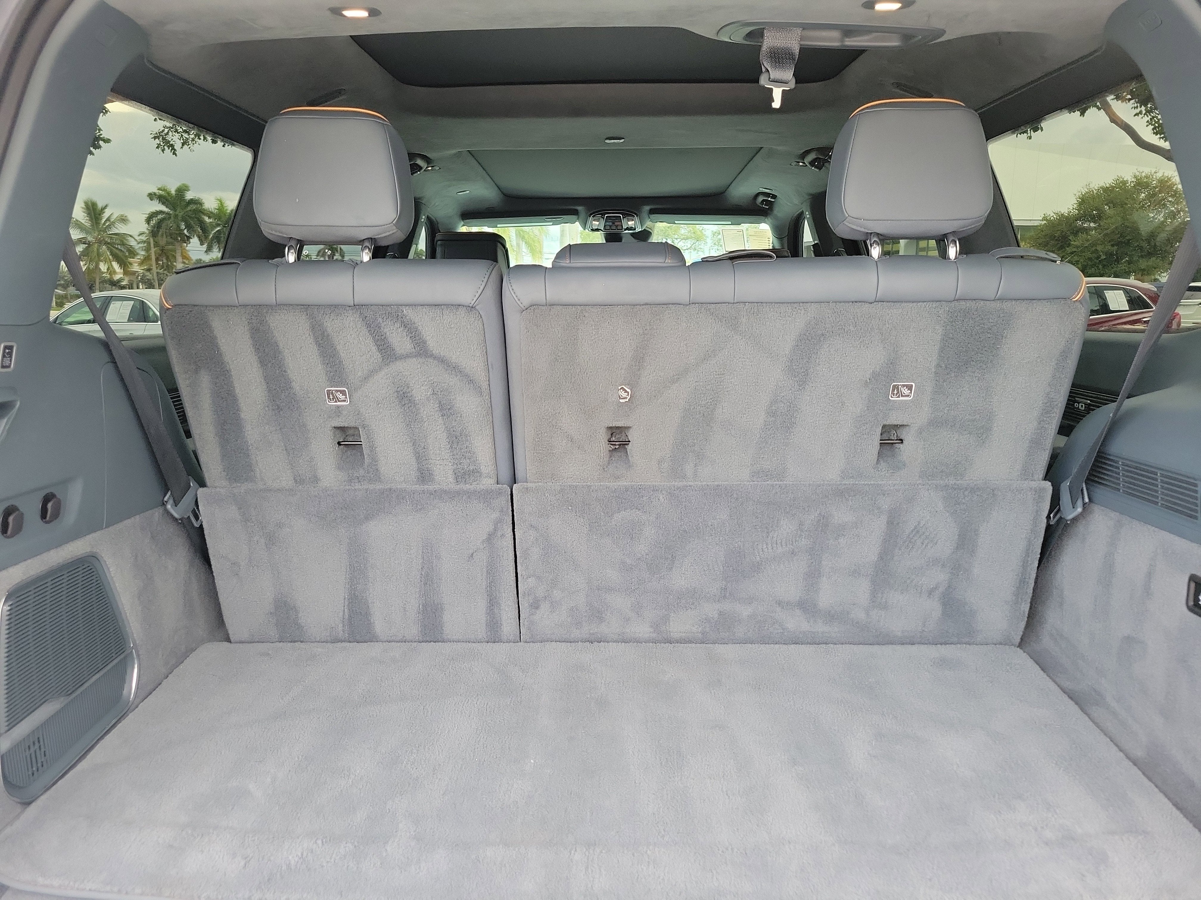 2023 Jeep Grand Wagoneer Series II