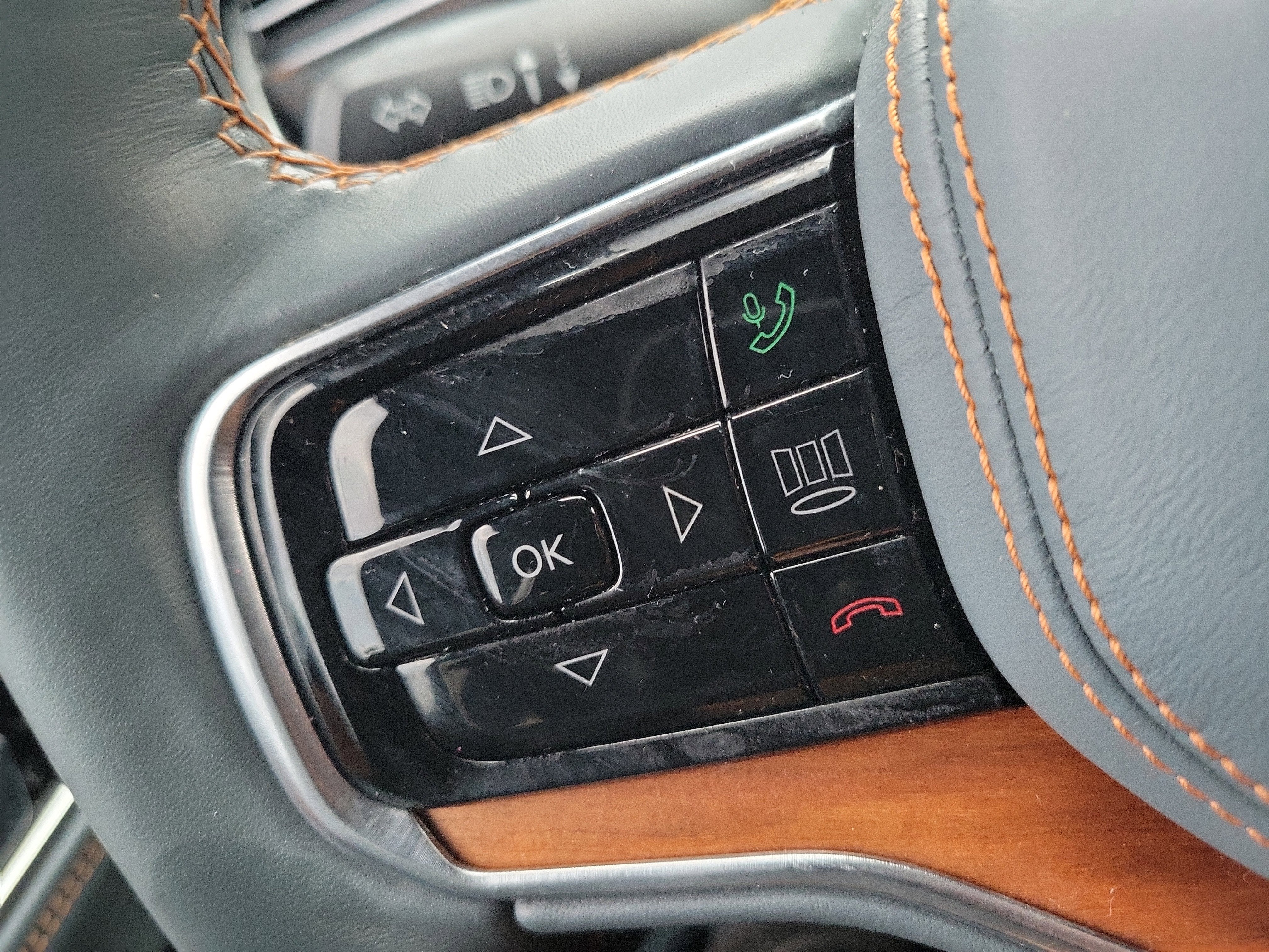 2023 Jeep Grand Wagoneer Series II