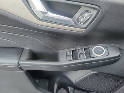 2021 Ford Escape SE Hybrid