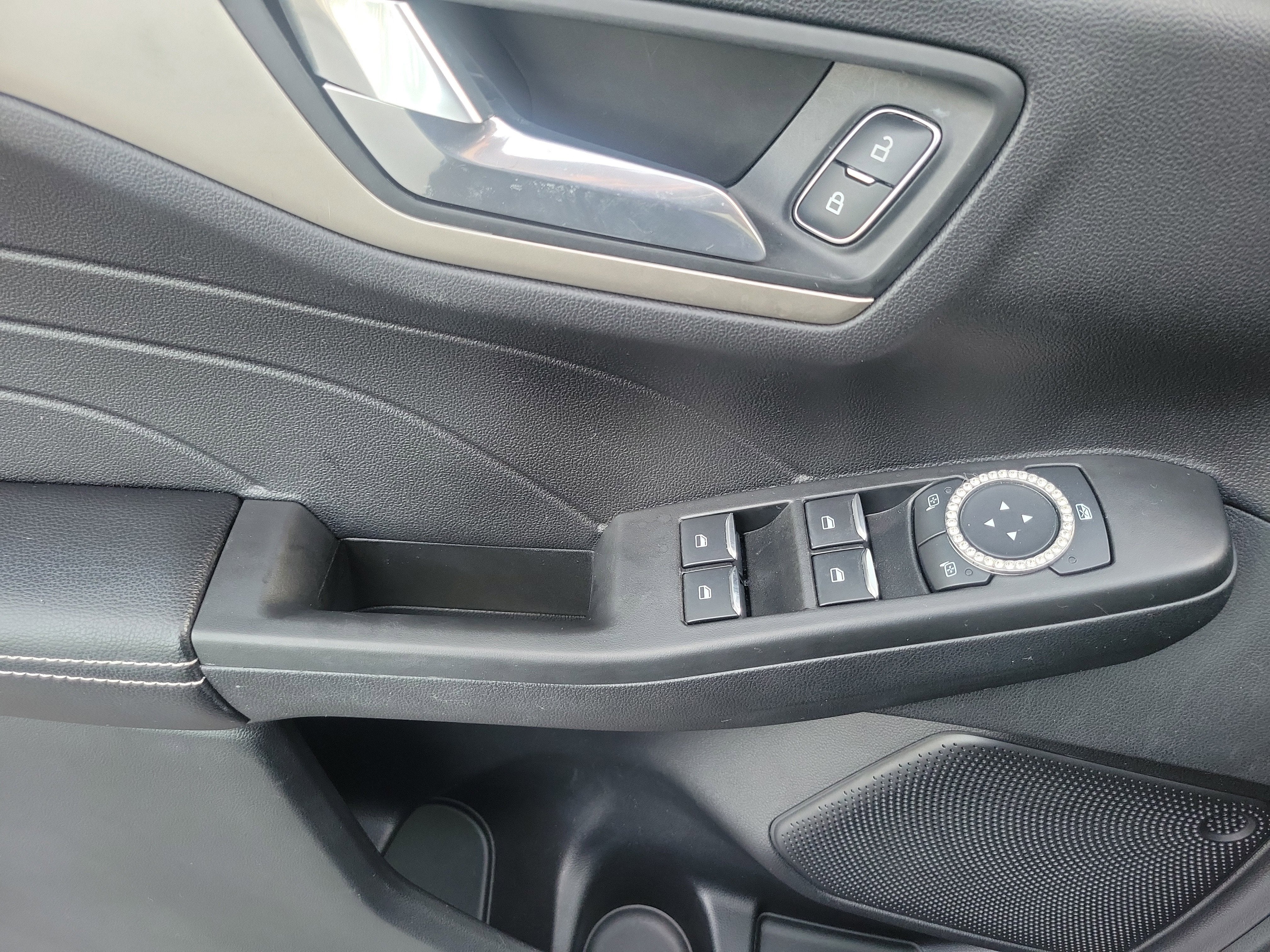 2021 Ford Escape SE Hybrid