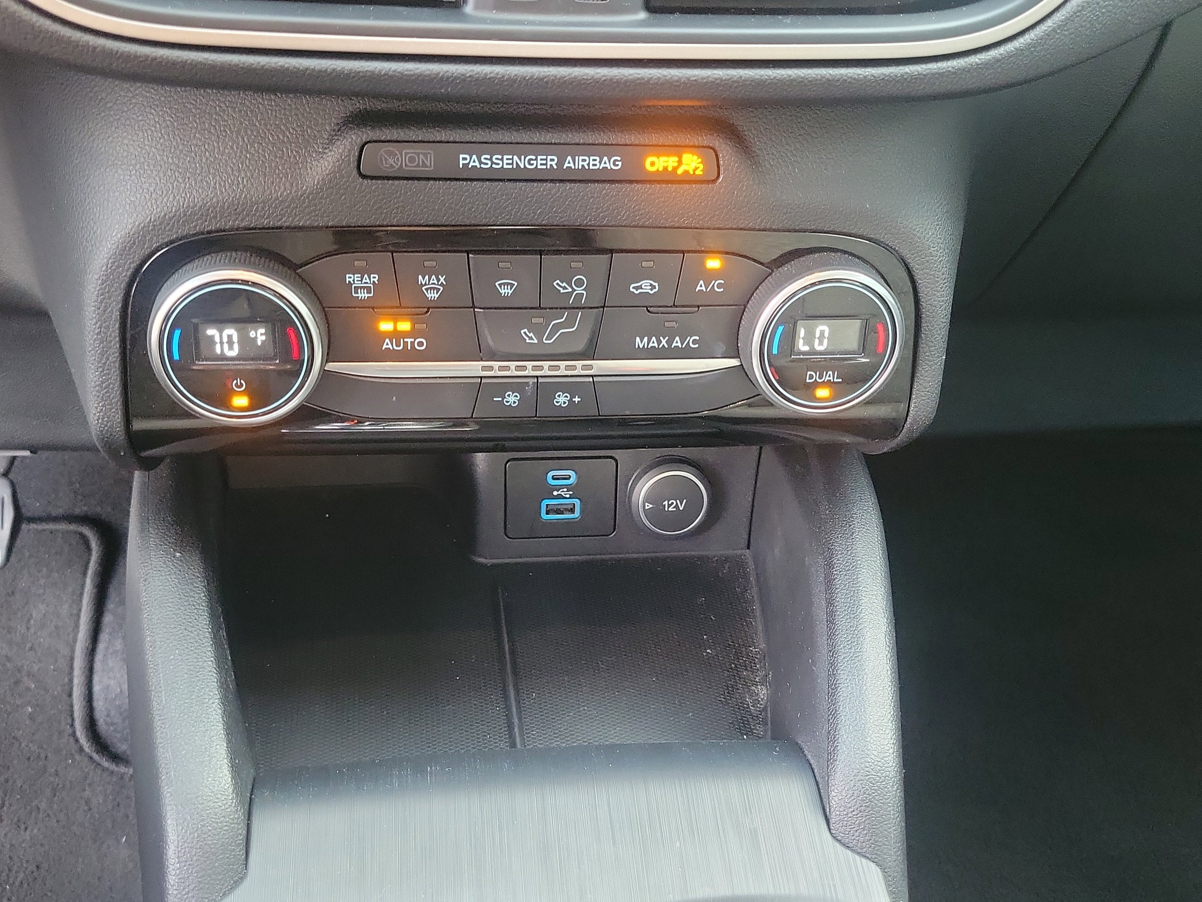 2021 Ford Escape SE Hybrid