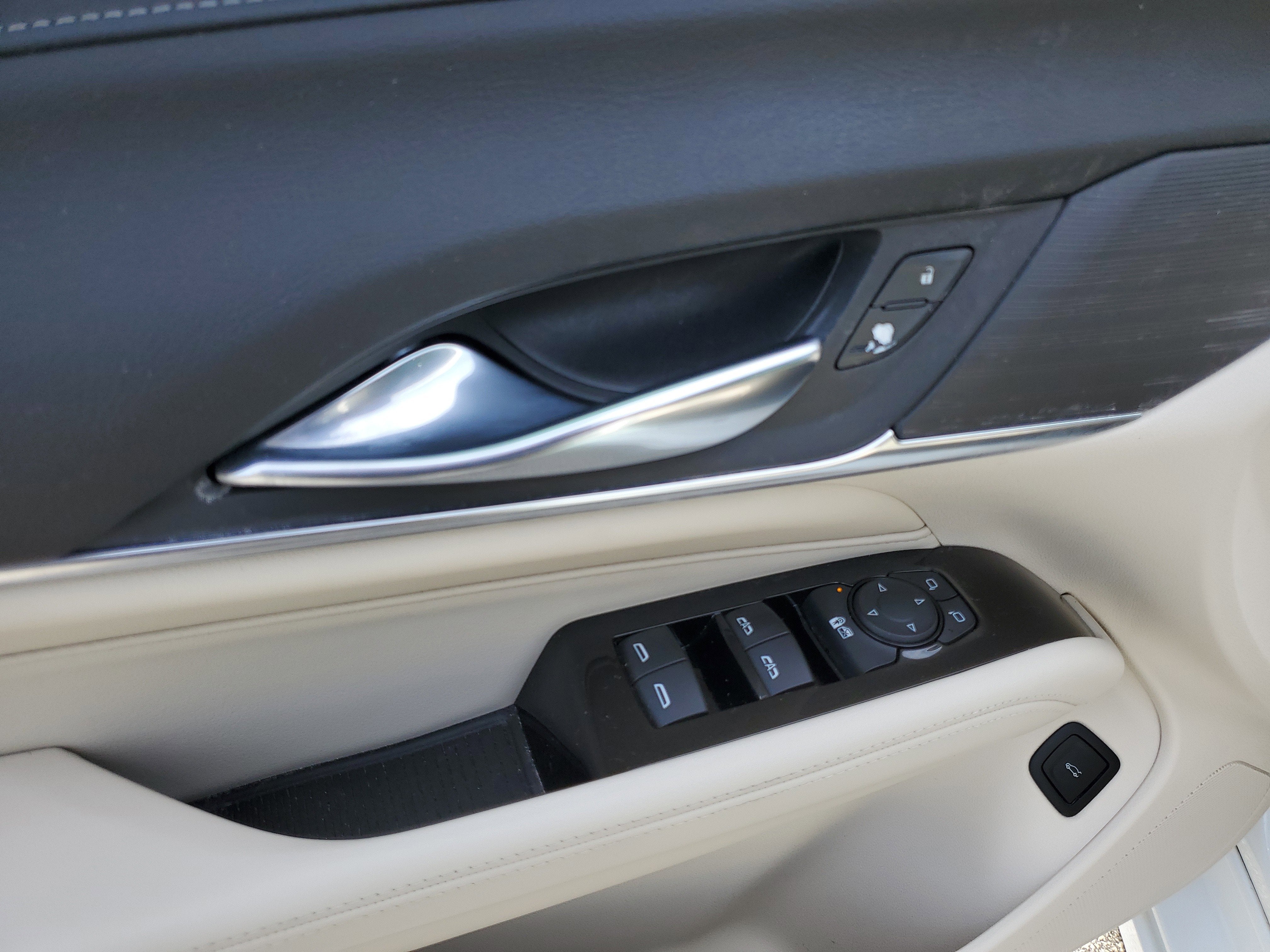 2021 Cadillac CT4 Luxury