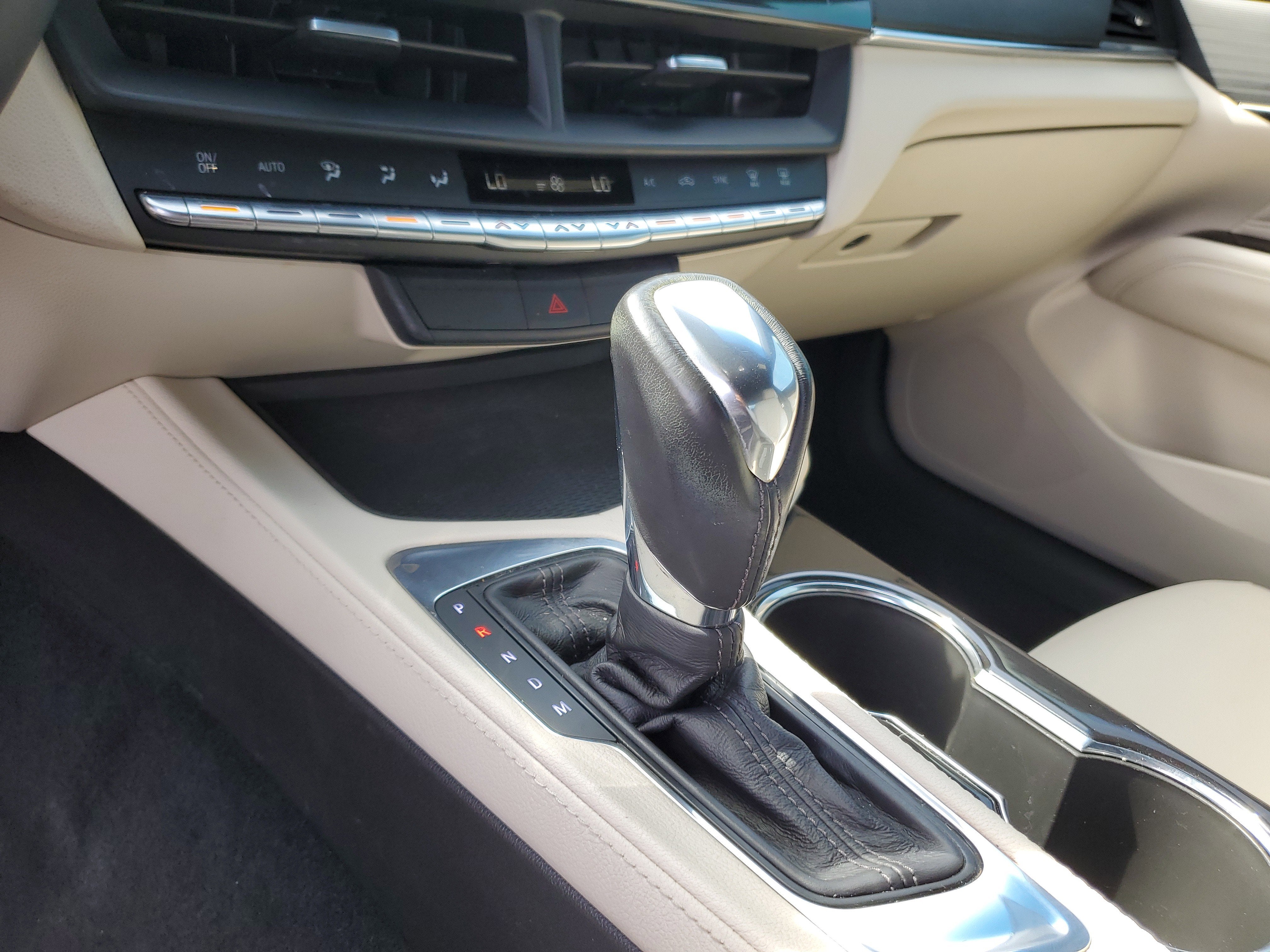 2021 Cadillac CT4 Luxury