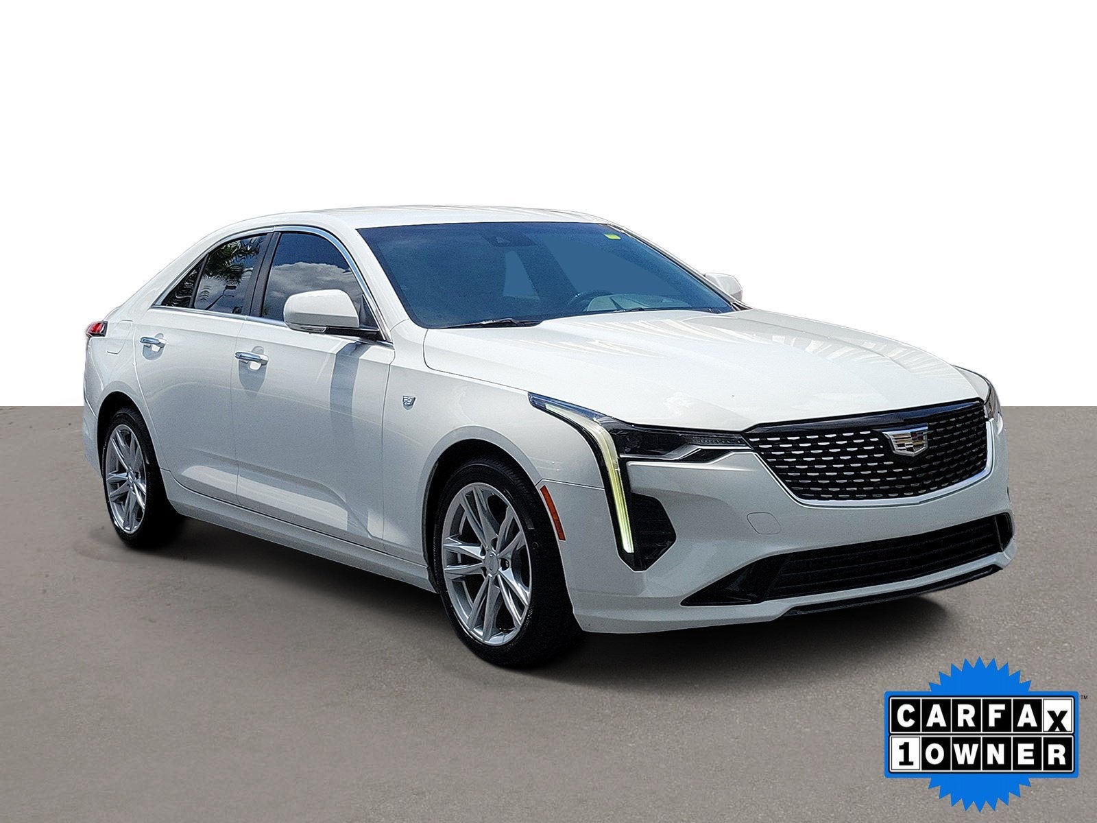 2022 Cadillac CT4 Luxury