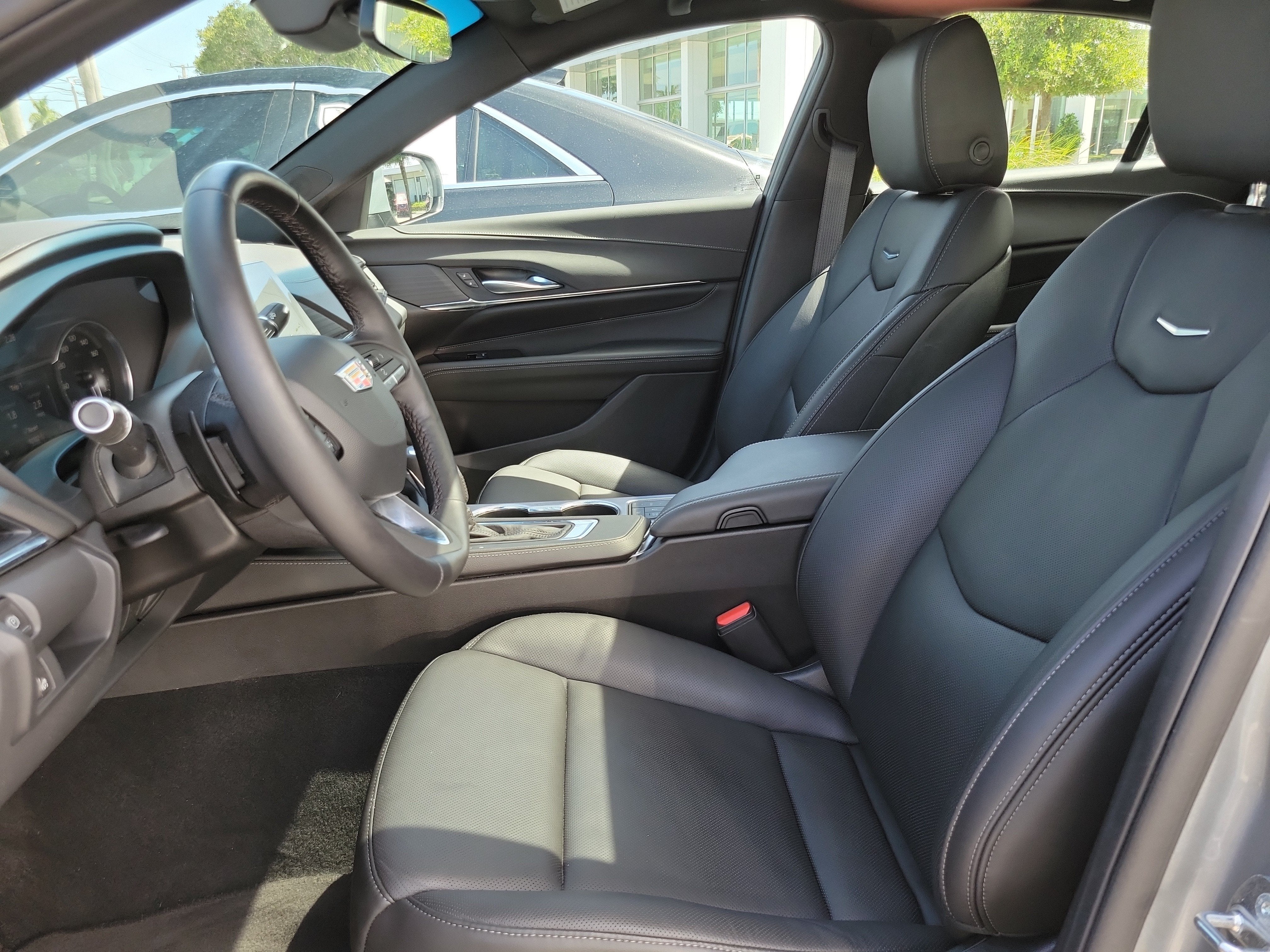 2024 Cadillac CT4 Premium Luxury