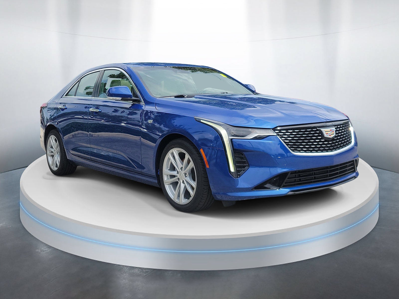 2023 Cadillac CT4 Luxury