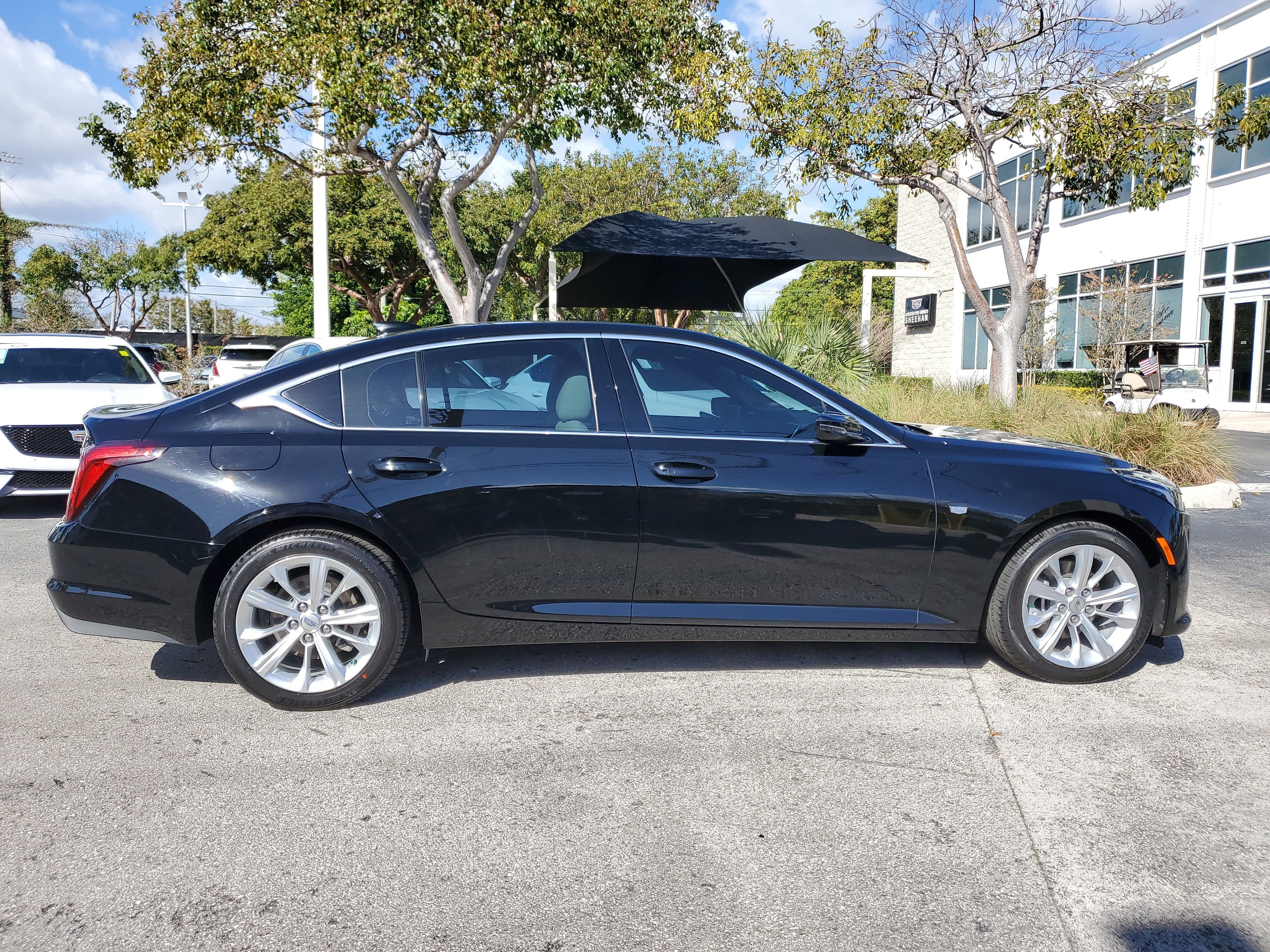 2023 Cadillac CT5 Luxury