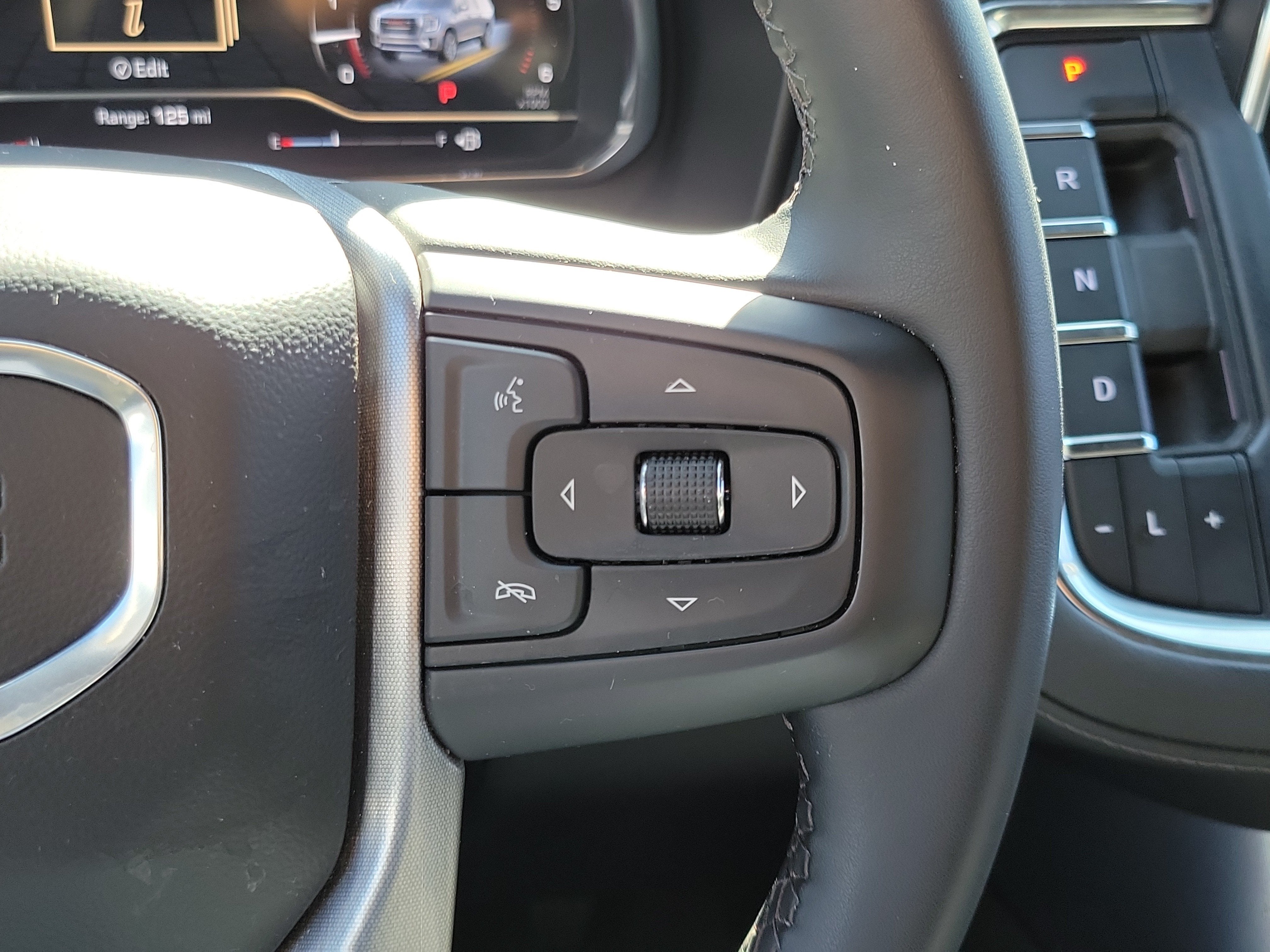 2024 GMC Yukon SLE