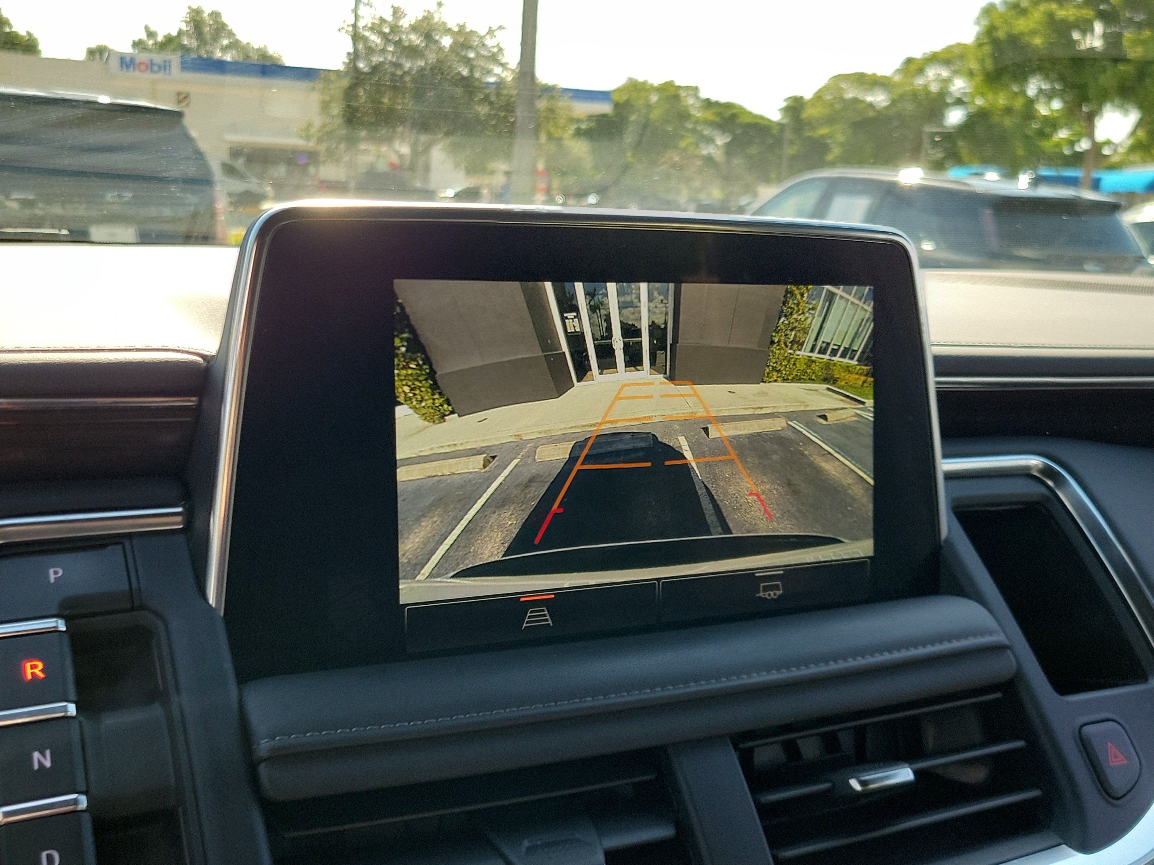 2024 GMC Yukon SLE