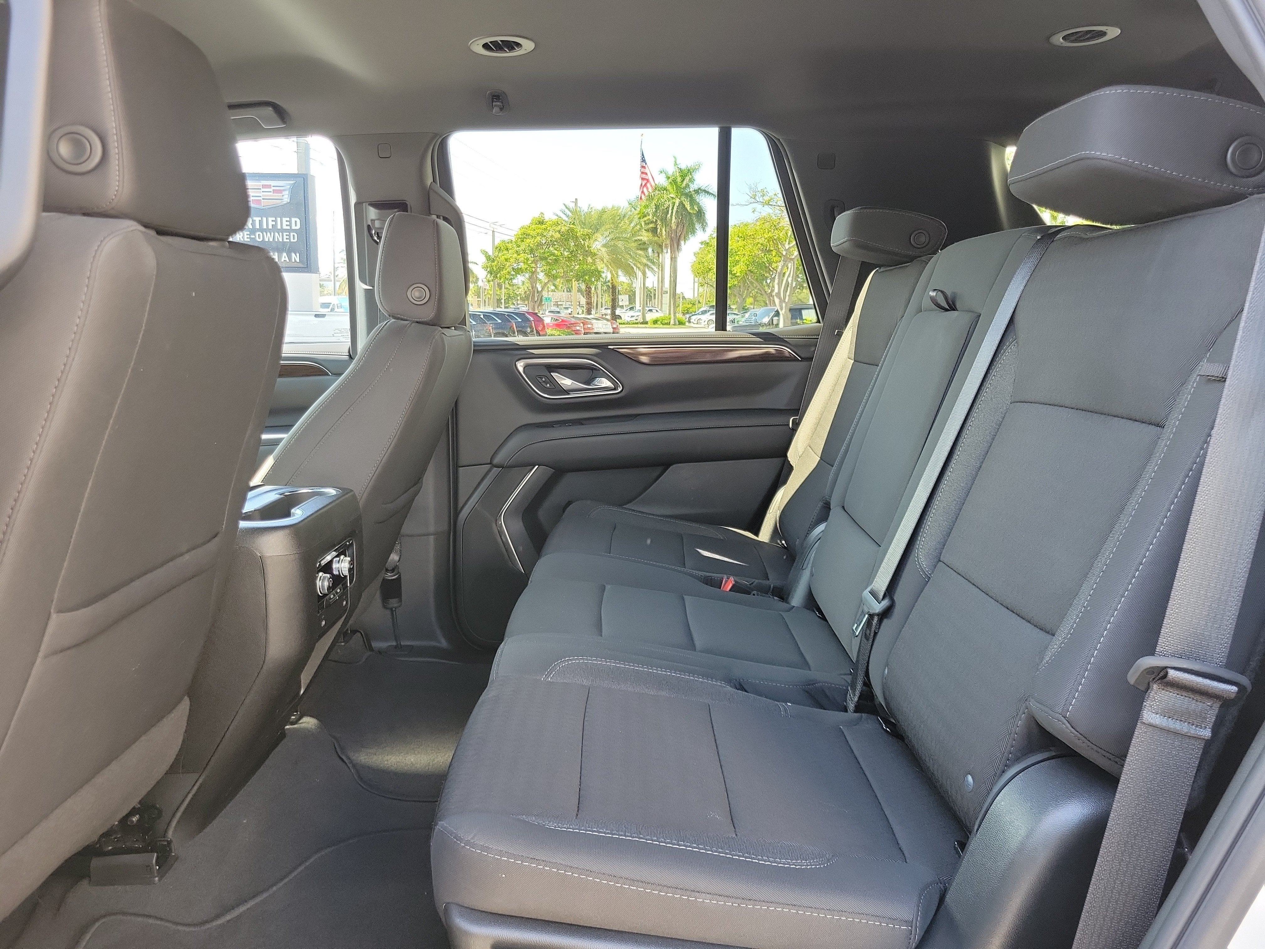 2024 GMC Yukon SLE