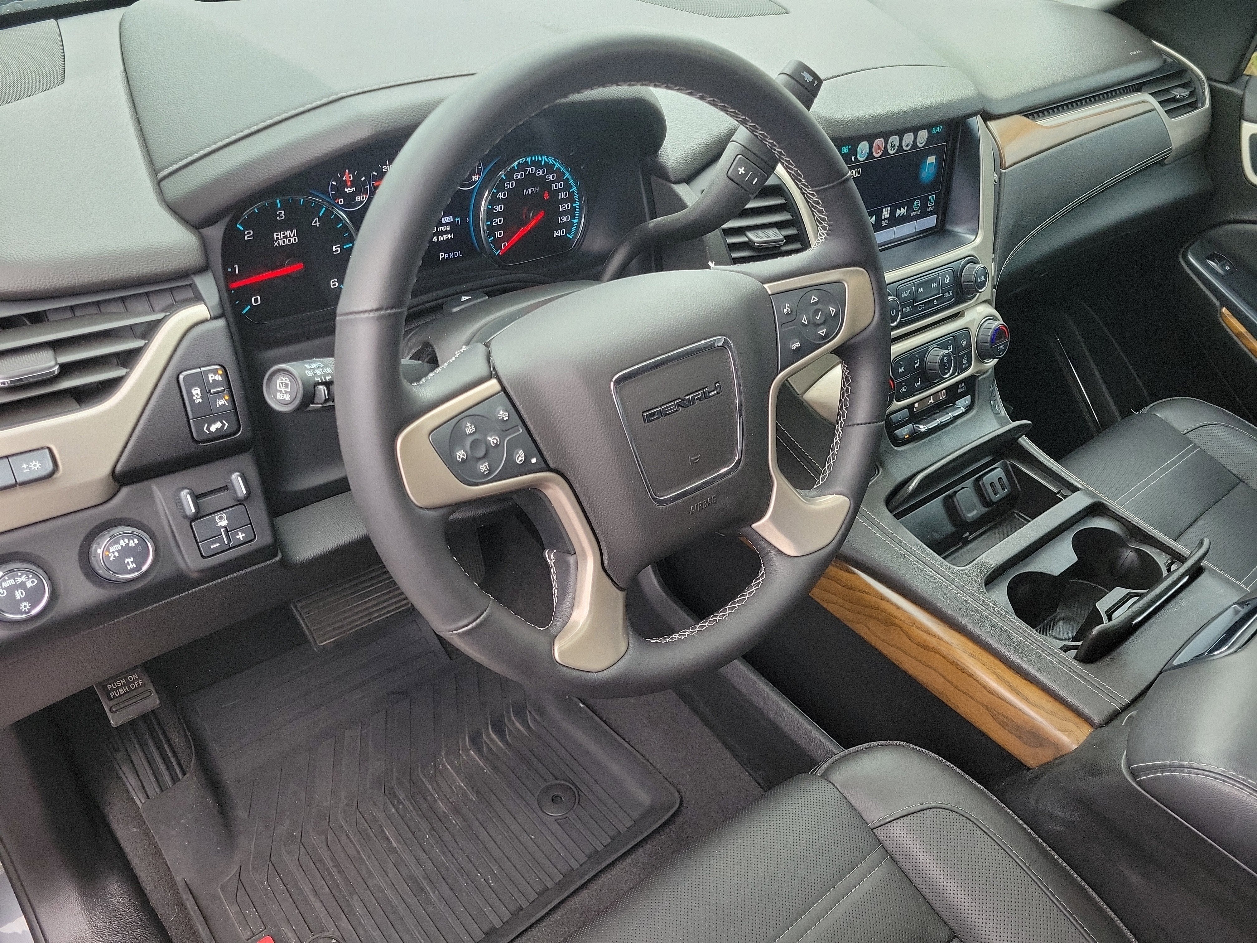 2020 GMC Yukon Denali