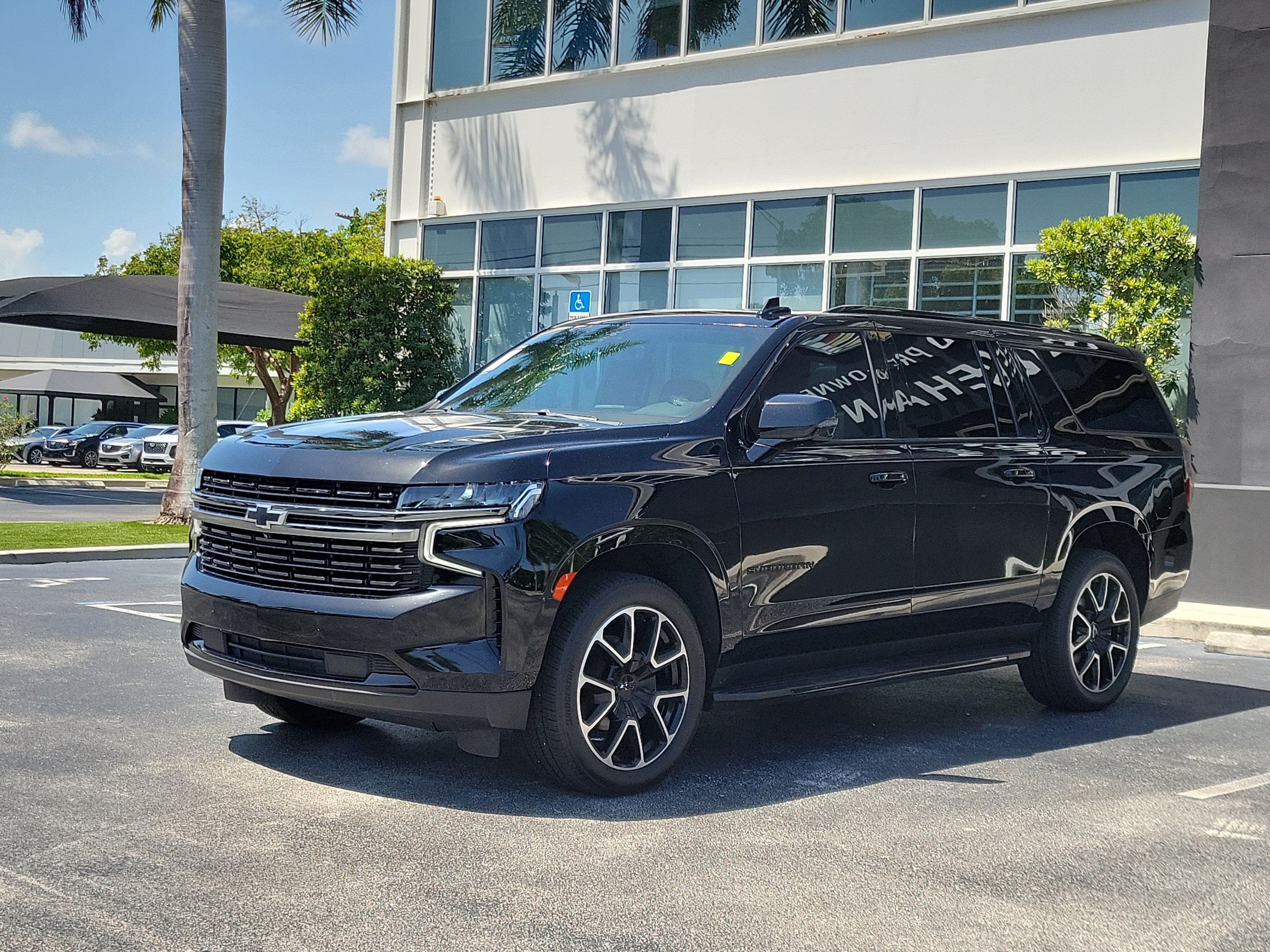 2022 Chevrolet Suburban RST