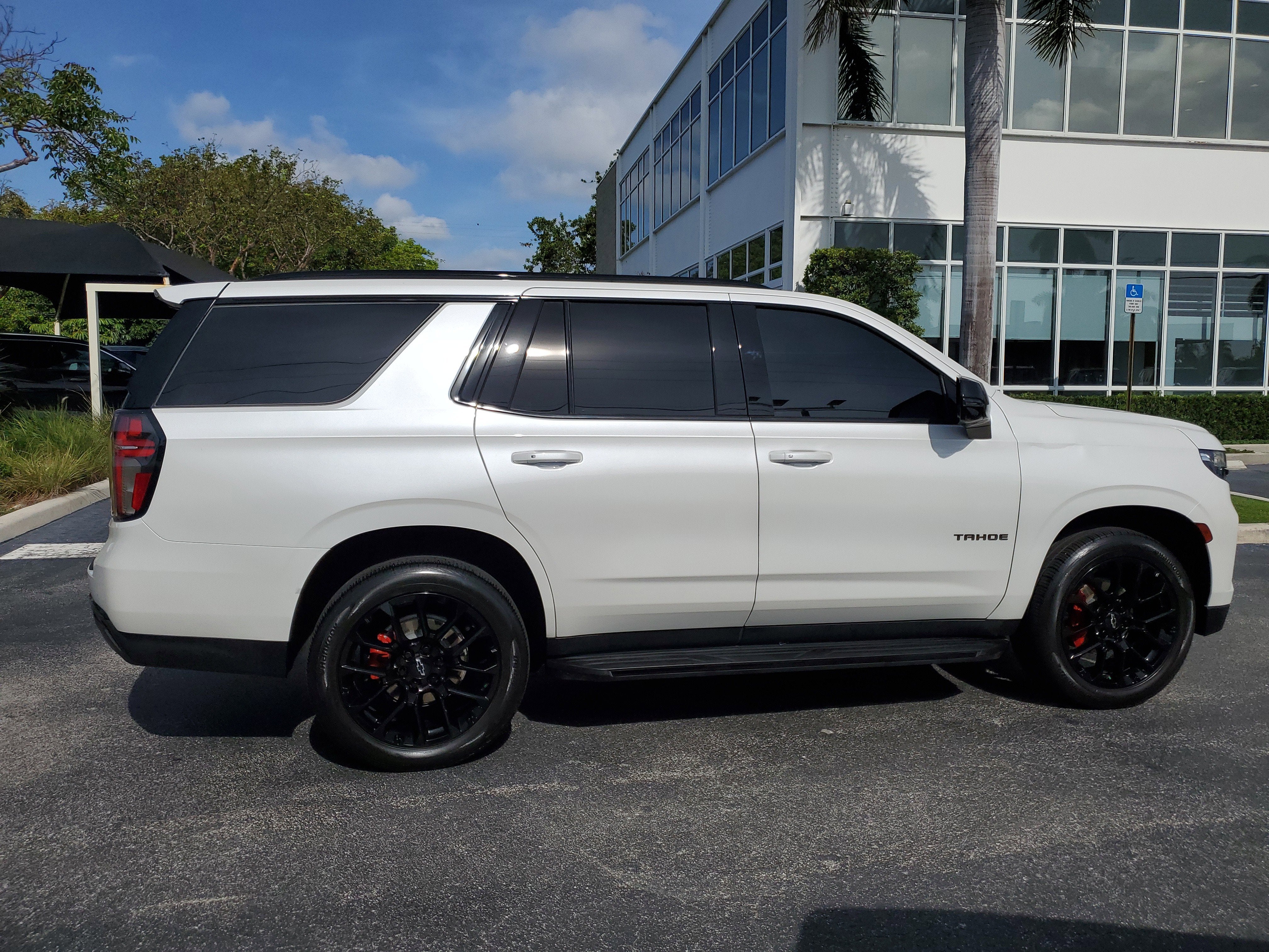 2023 Chevrolet Tahoe RST