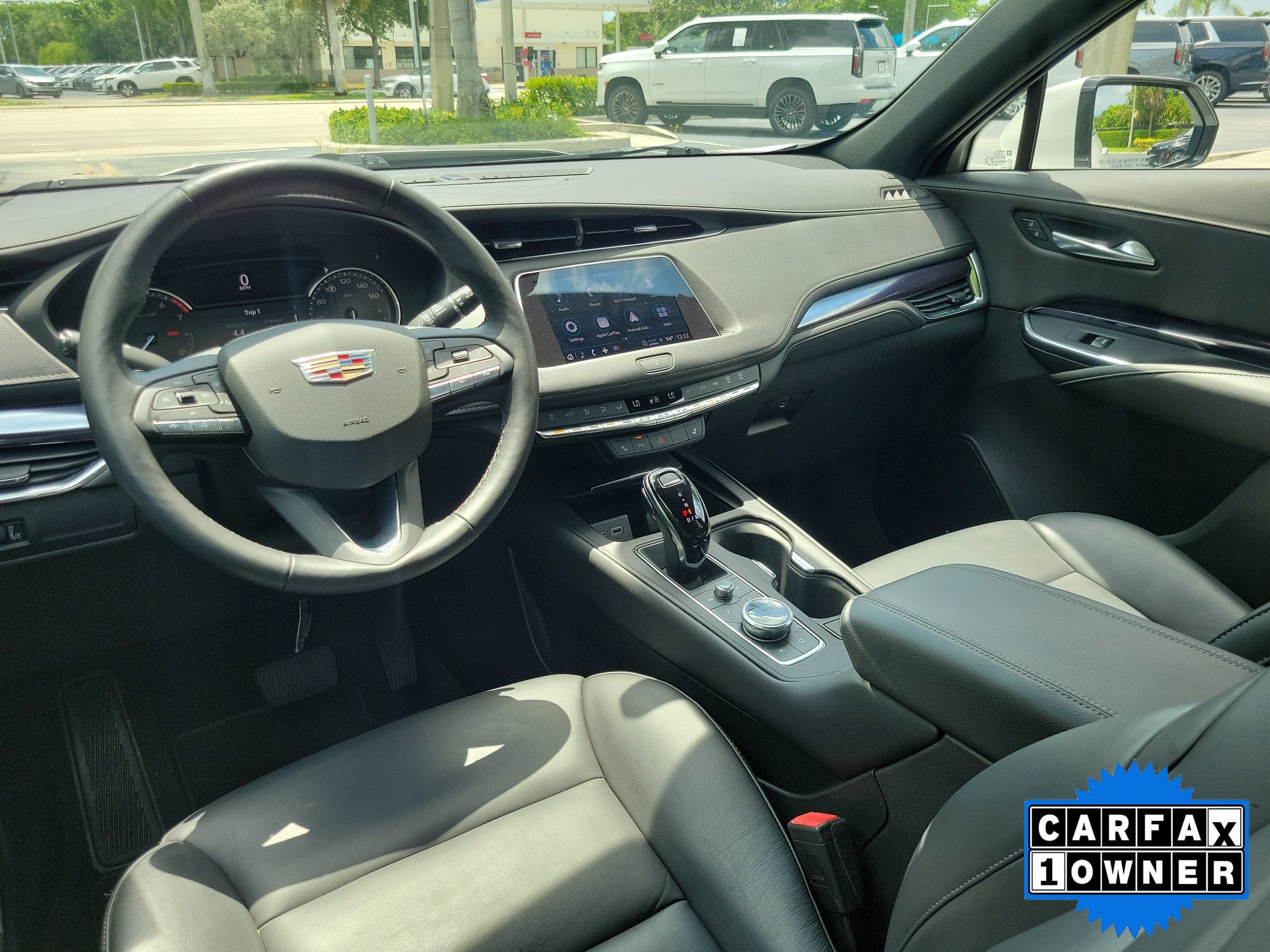 2022 Cadillac XT4 Luxury