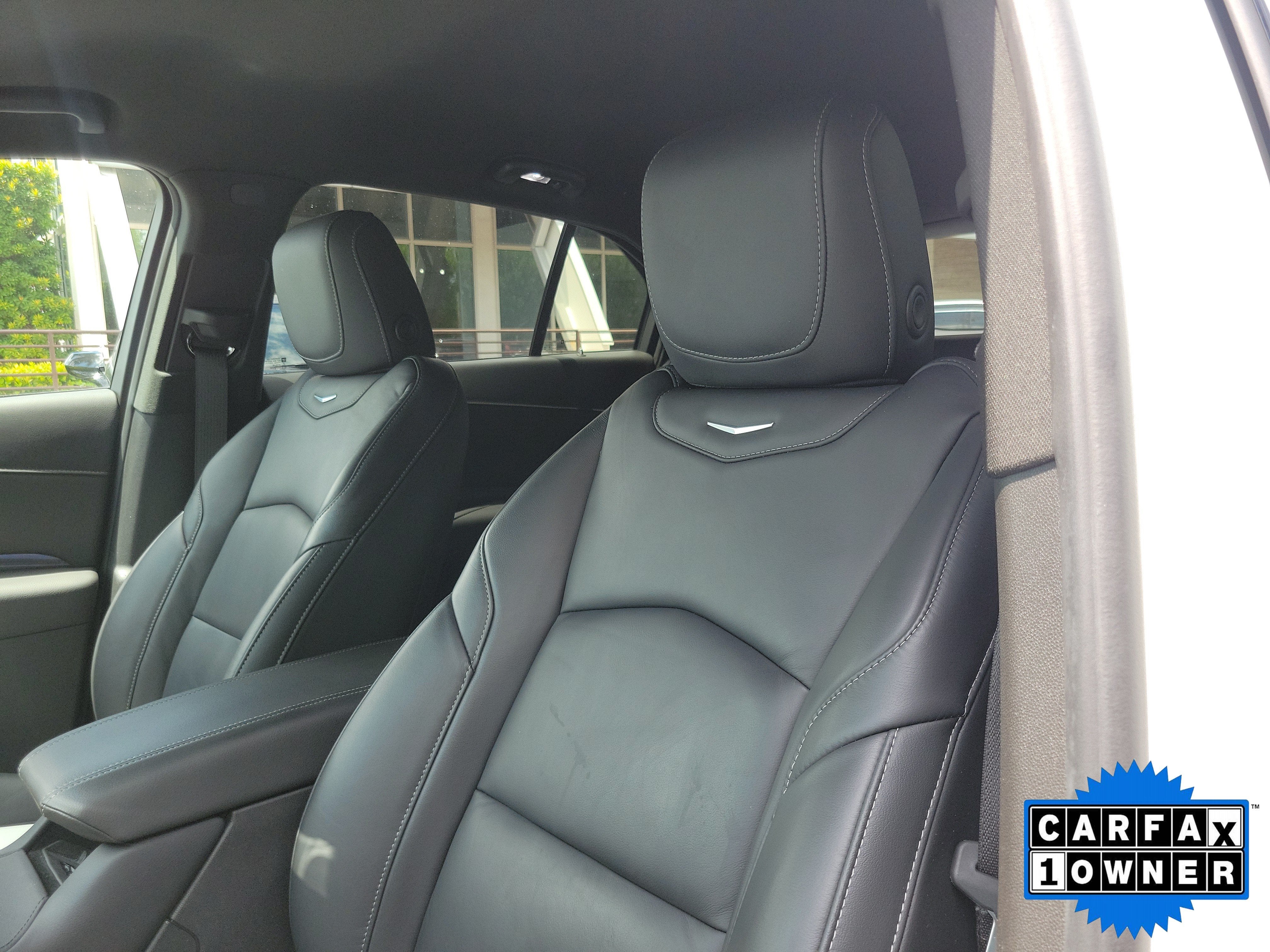 2022 Cadillac XT4 Luxury