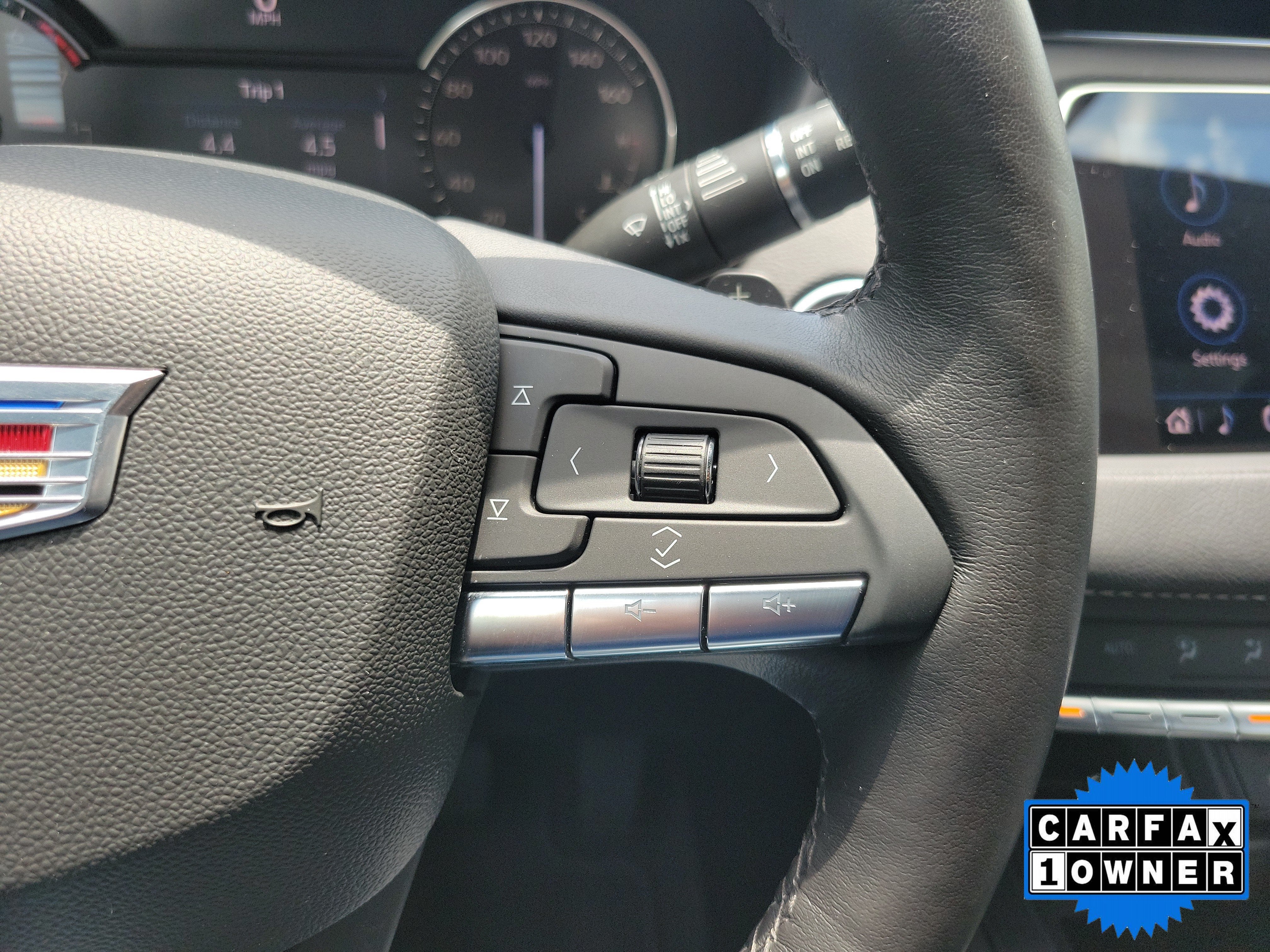 2022 Cadillac XT4 Luxury