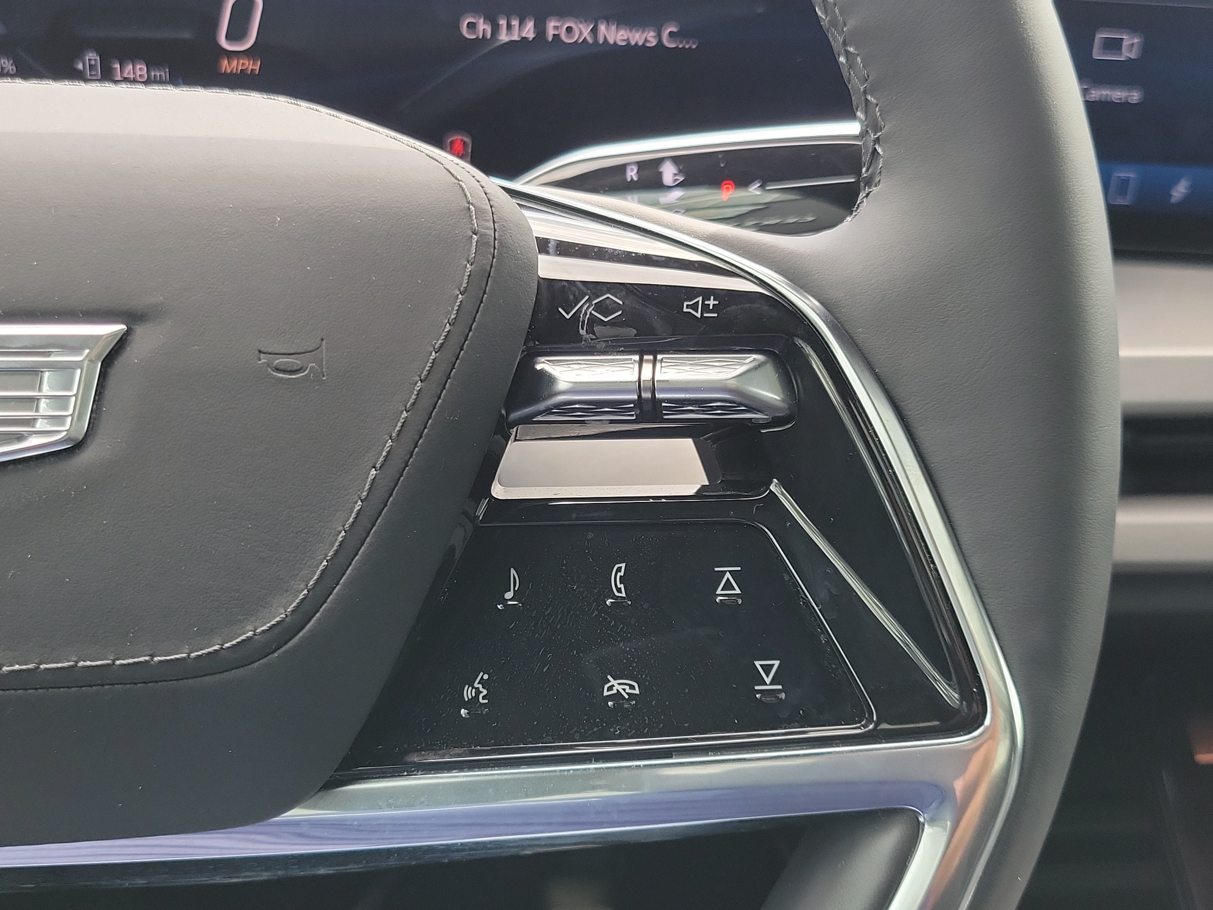 2026 Cadillac VISTIQ Platinum
