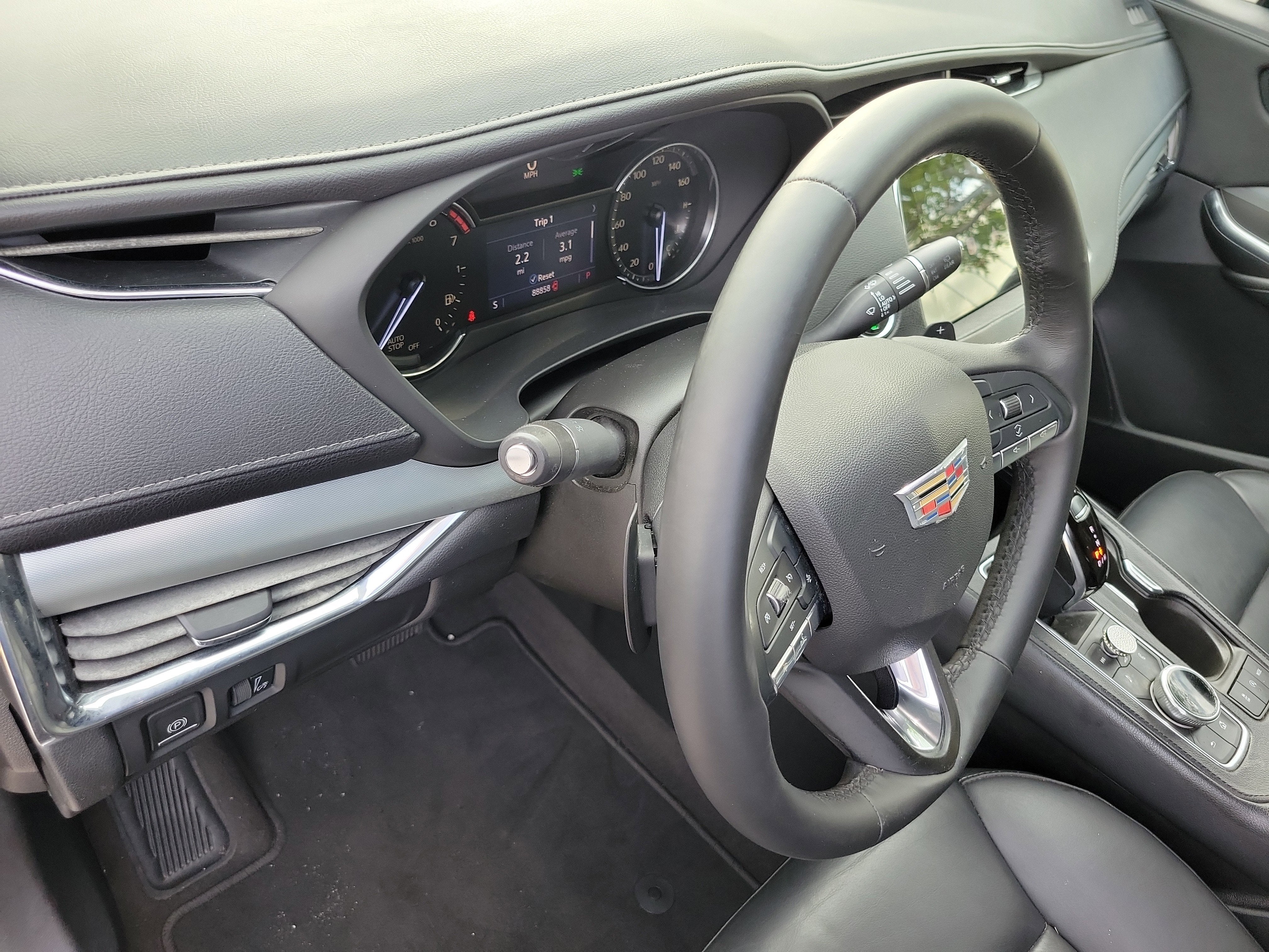 2020 Cadillac XT4 Premium Luxury