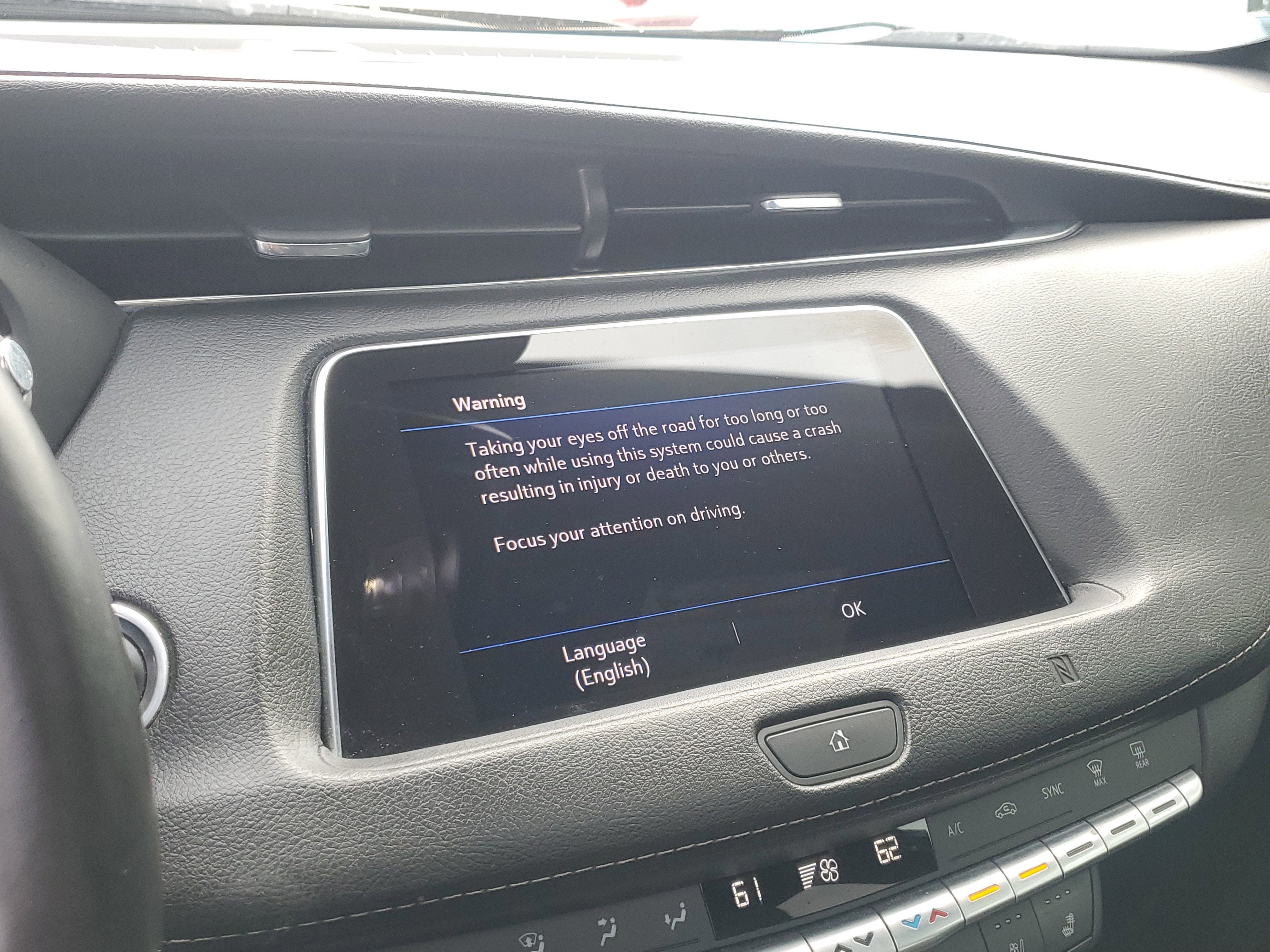 2020 Cadillac XT4 Premium Luxury