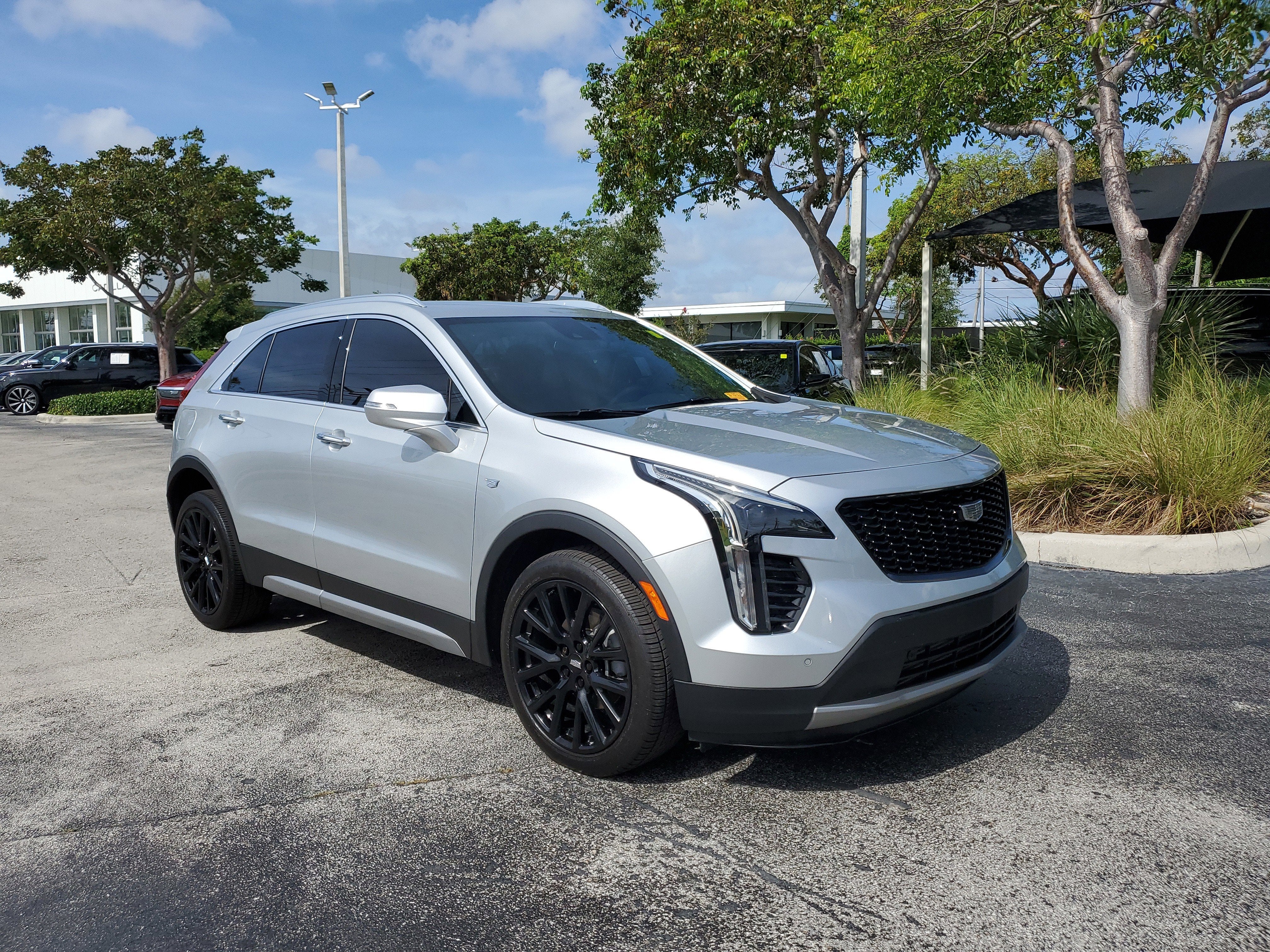 2021 Cadillac XT4 FWD Premium Luxury