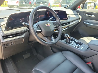 2024 Cadillac XT4 Premium Luxury