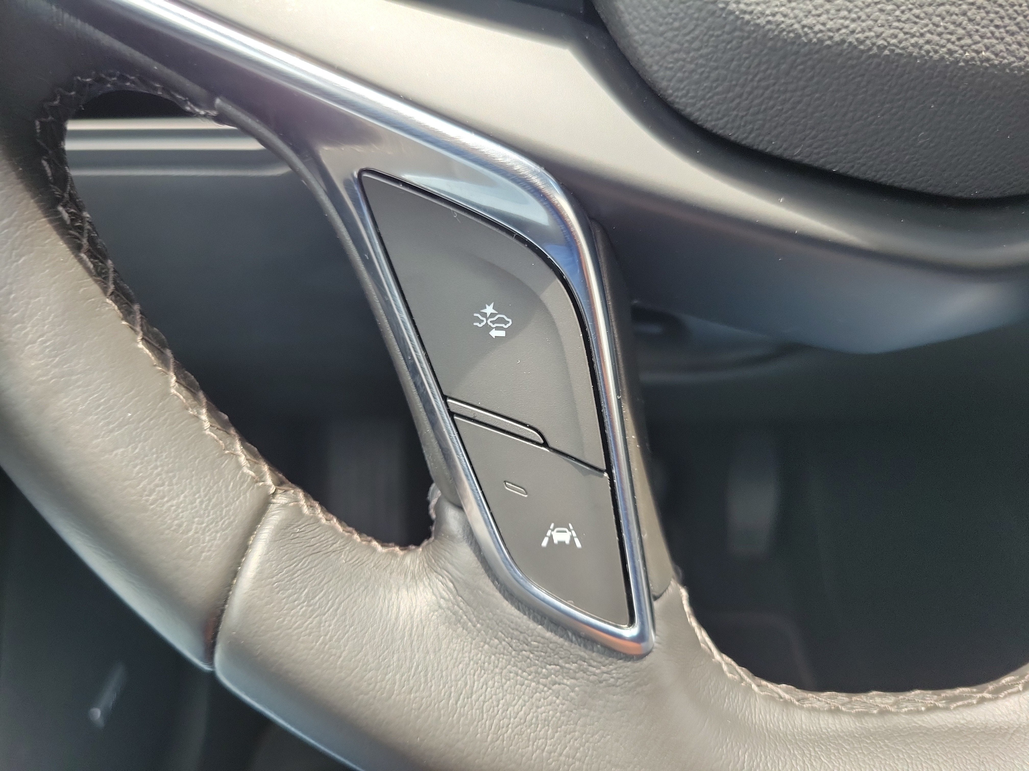 2022 Cadillac XT5 Luxury