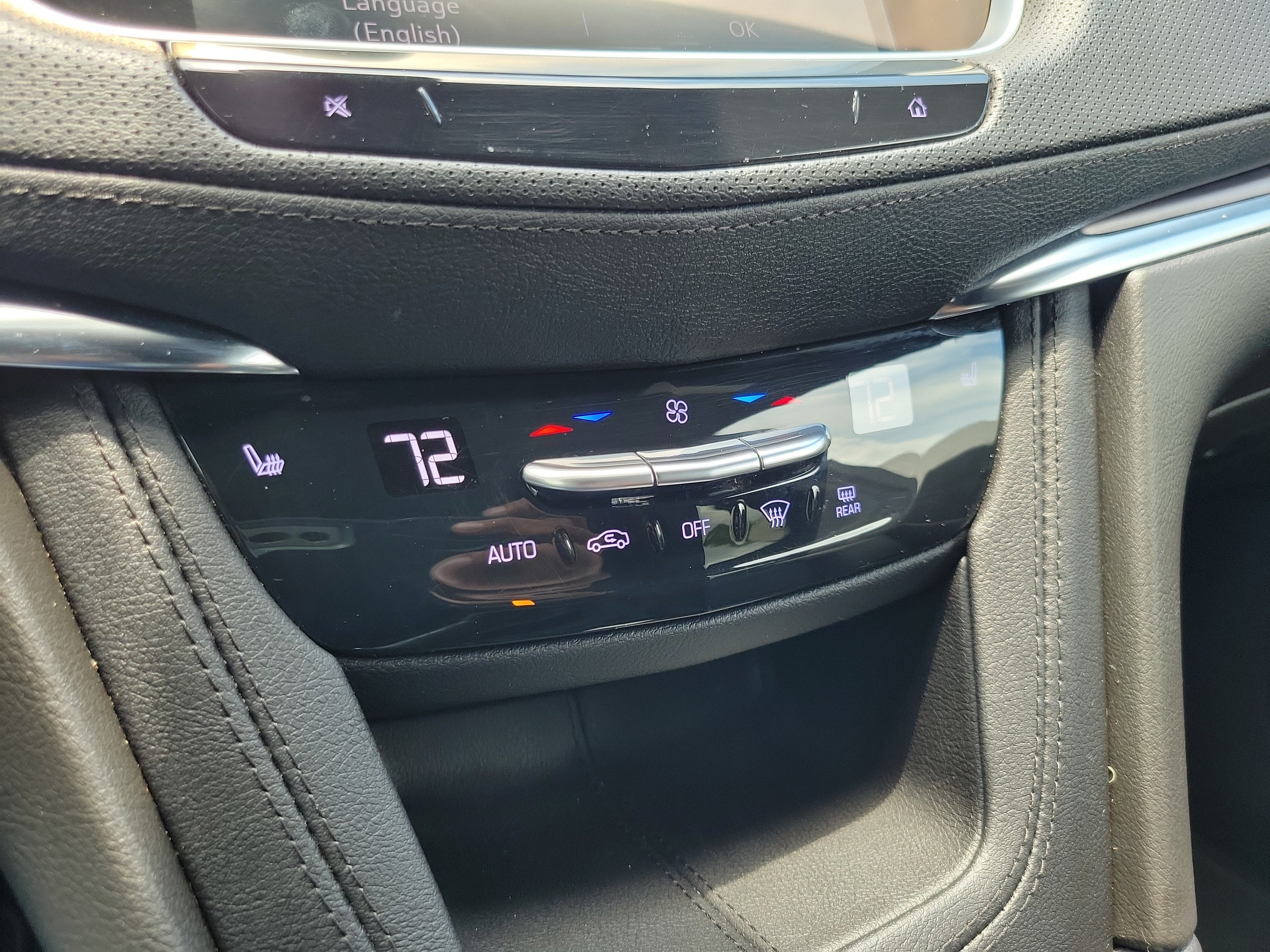2022 Cadillac XT5 Luxury
