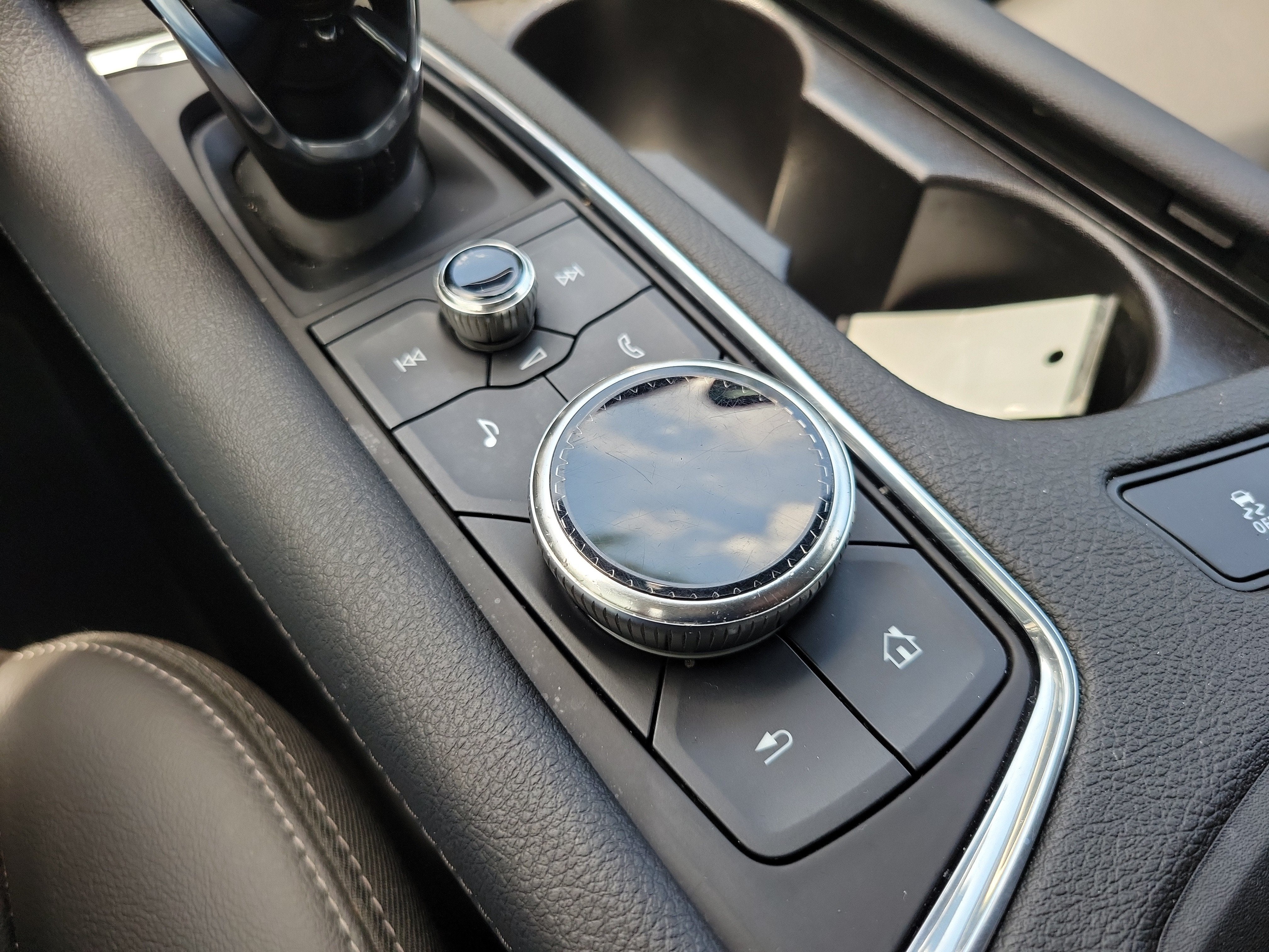 2022 Cadillac XT5 Luxury
