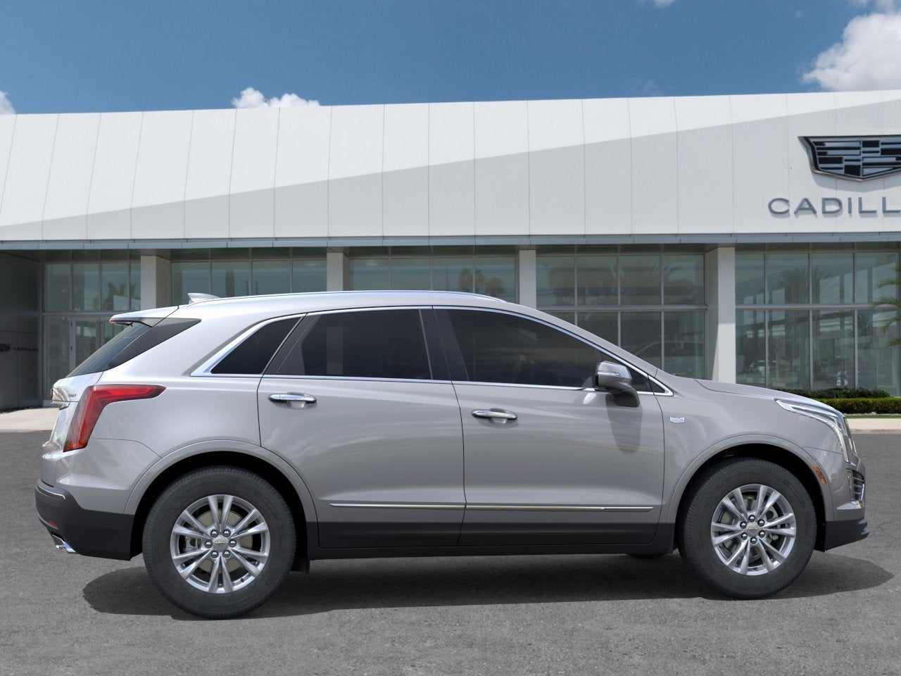 2026 Cadillac XT5 Luxury