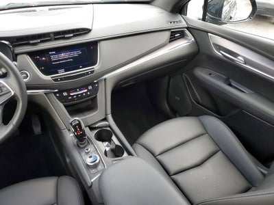 2022 Cadillac XT5 Luxury