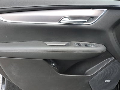 2022 Cadillac XT5 Luxury