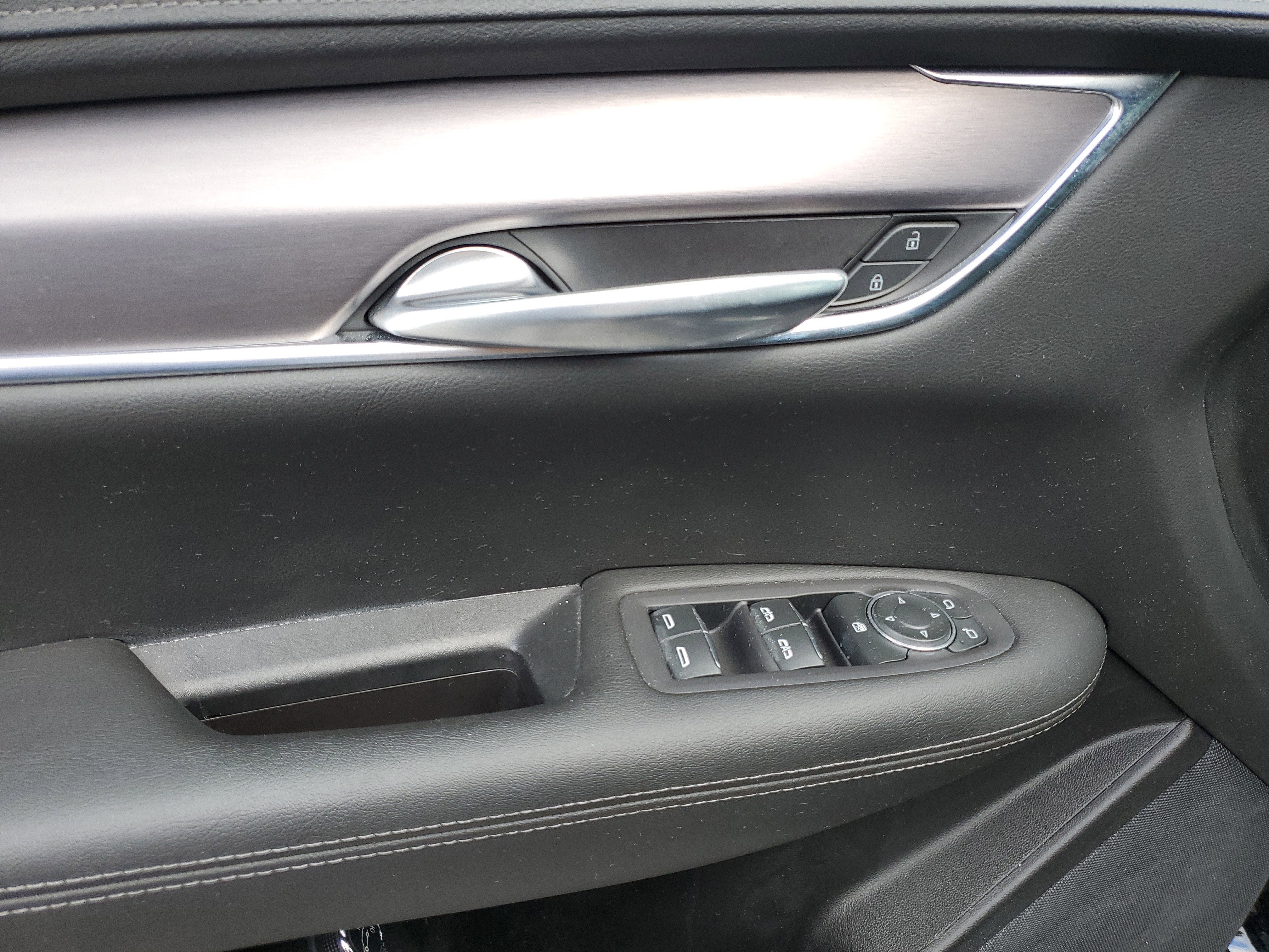 2022 Cadillac XT5 Luxury