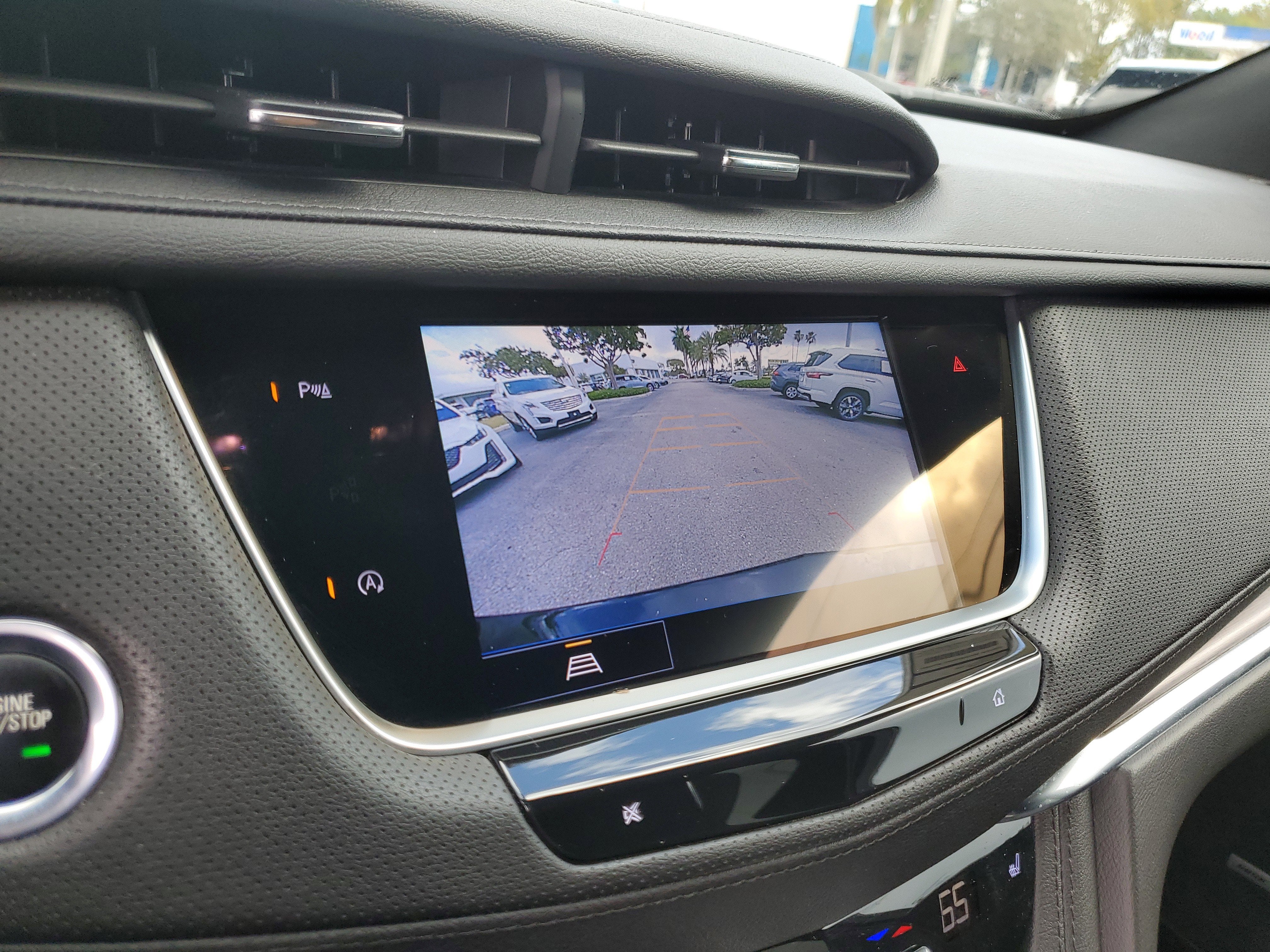 2022 Cadillac XT5 Luxury