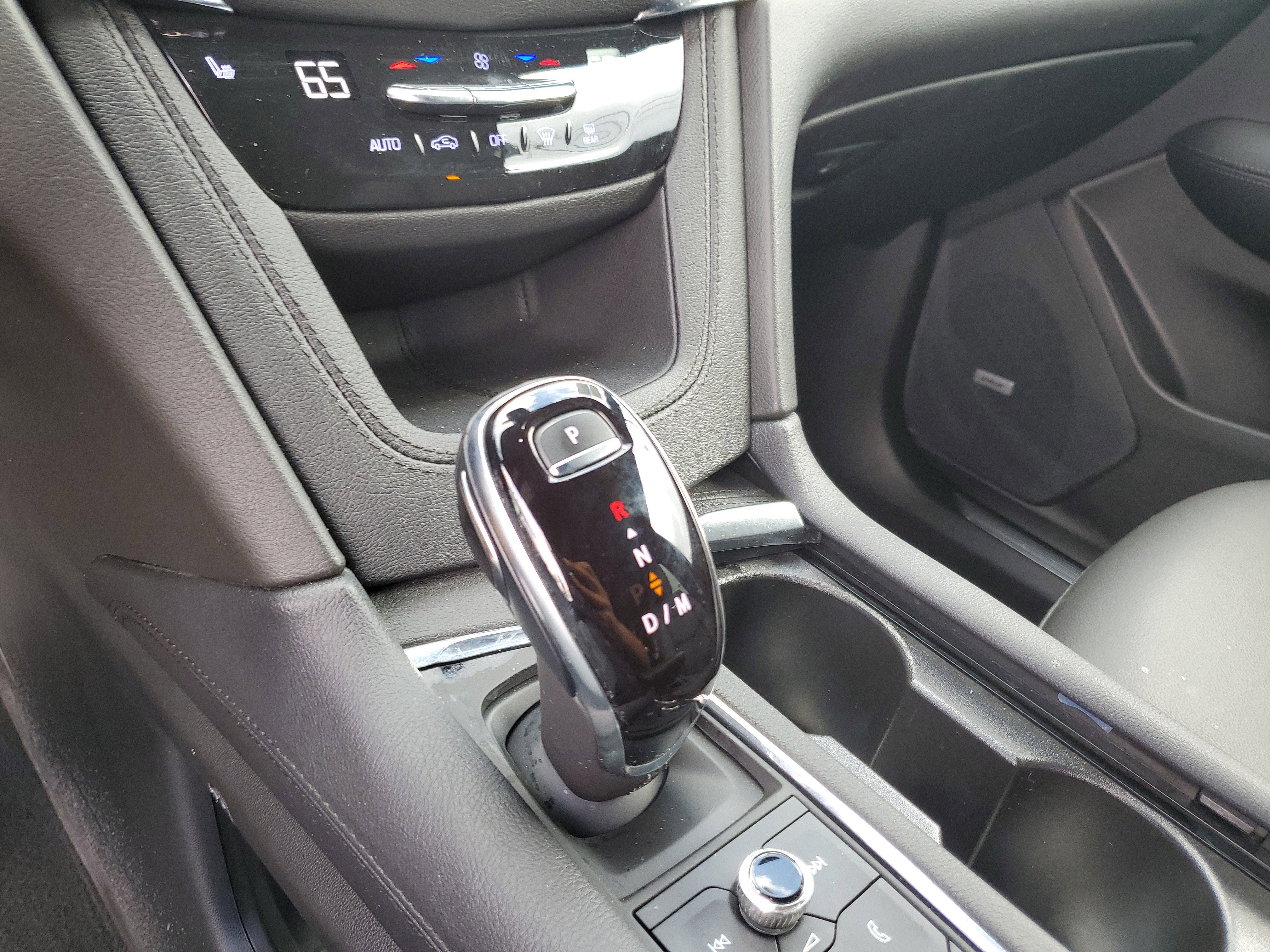 2022 Cadillac XT5 Luxury