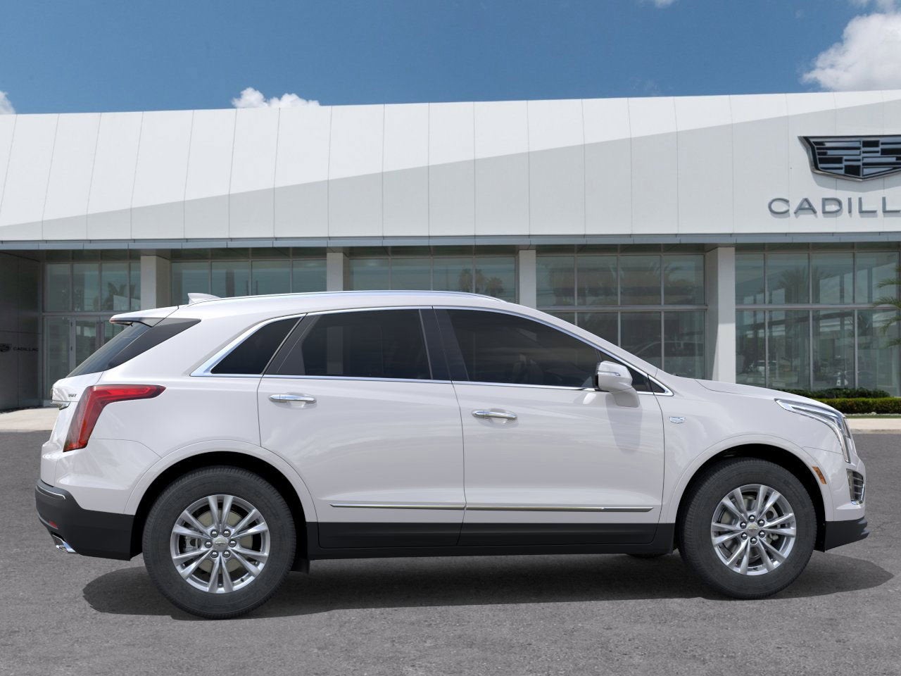 2026 Cadillac XT5 Luxury