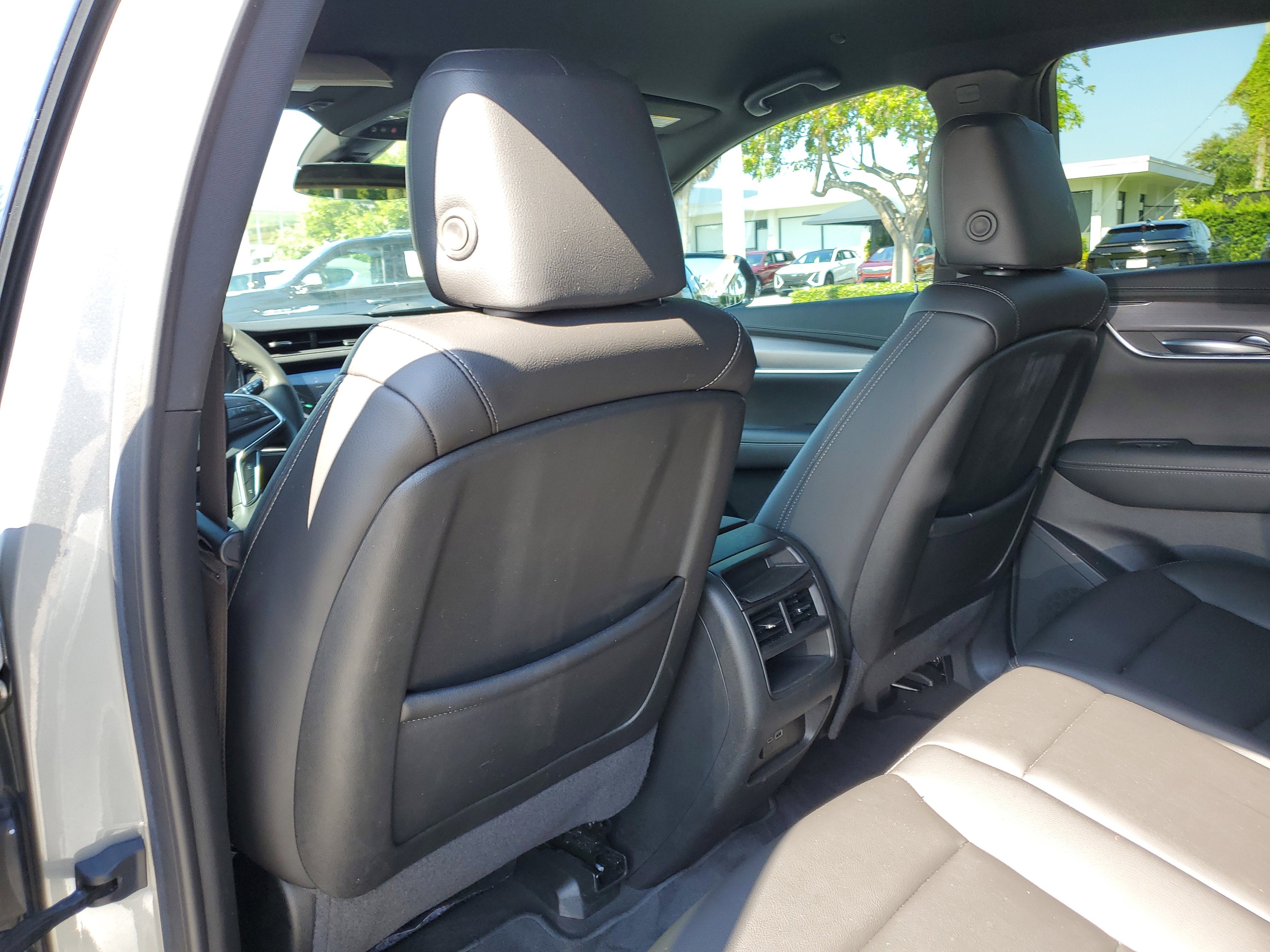 2023 Cadillac XT5 Luxury
