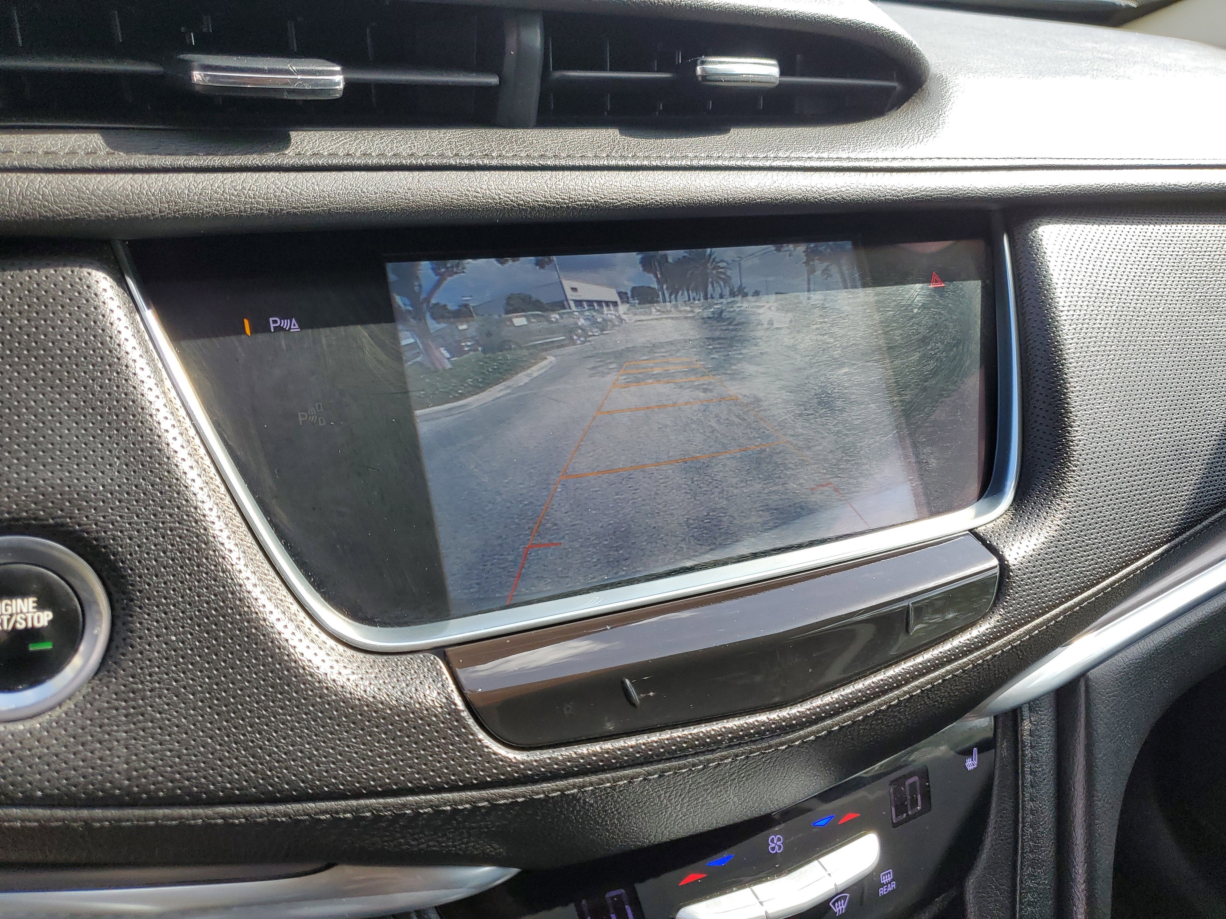 2017 Cadillac XT5 Luxury FWD
