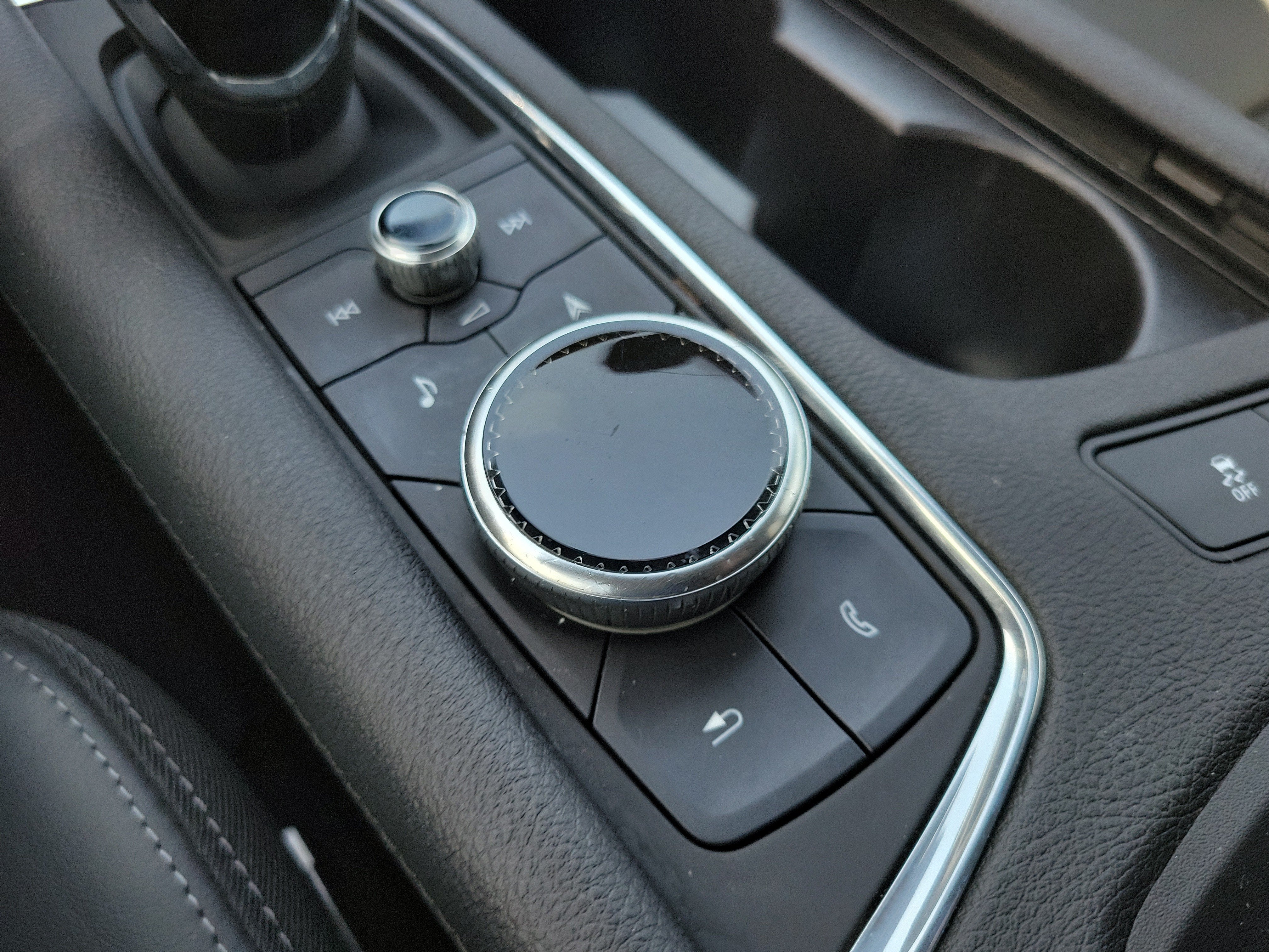 2023 Cadillac XT5 FWD Premium Luxury