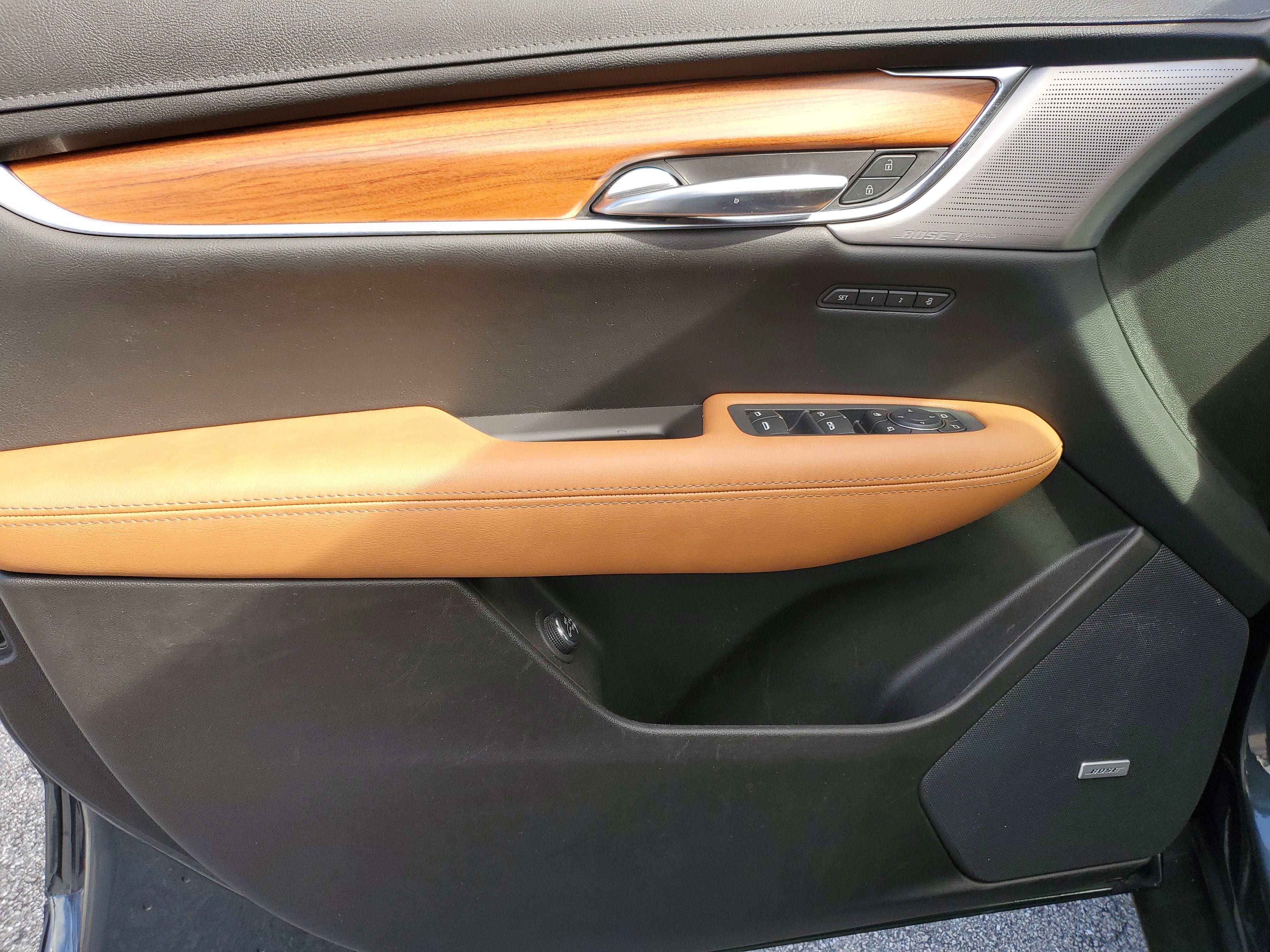 2021 Cadillac XT5 FWD Premium Luxury