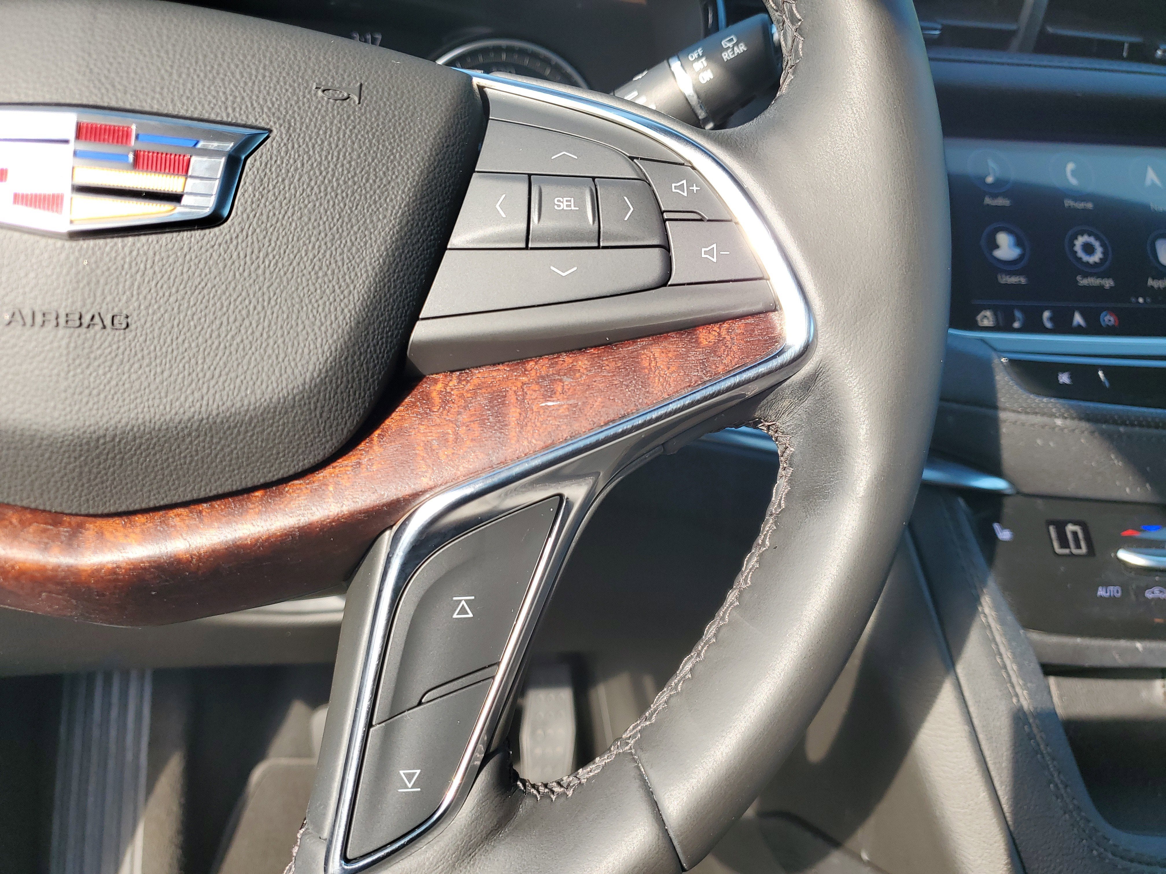 2023 Cadillac XT5 Premium Luxury