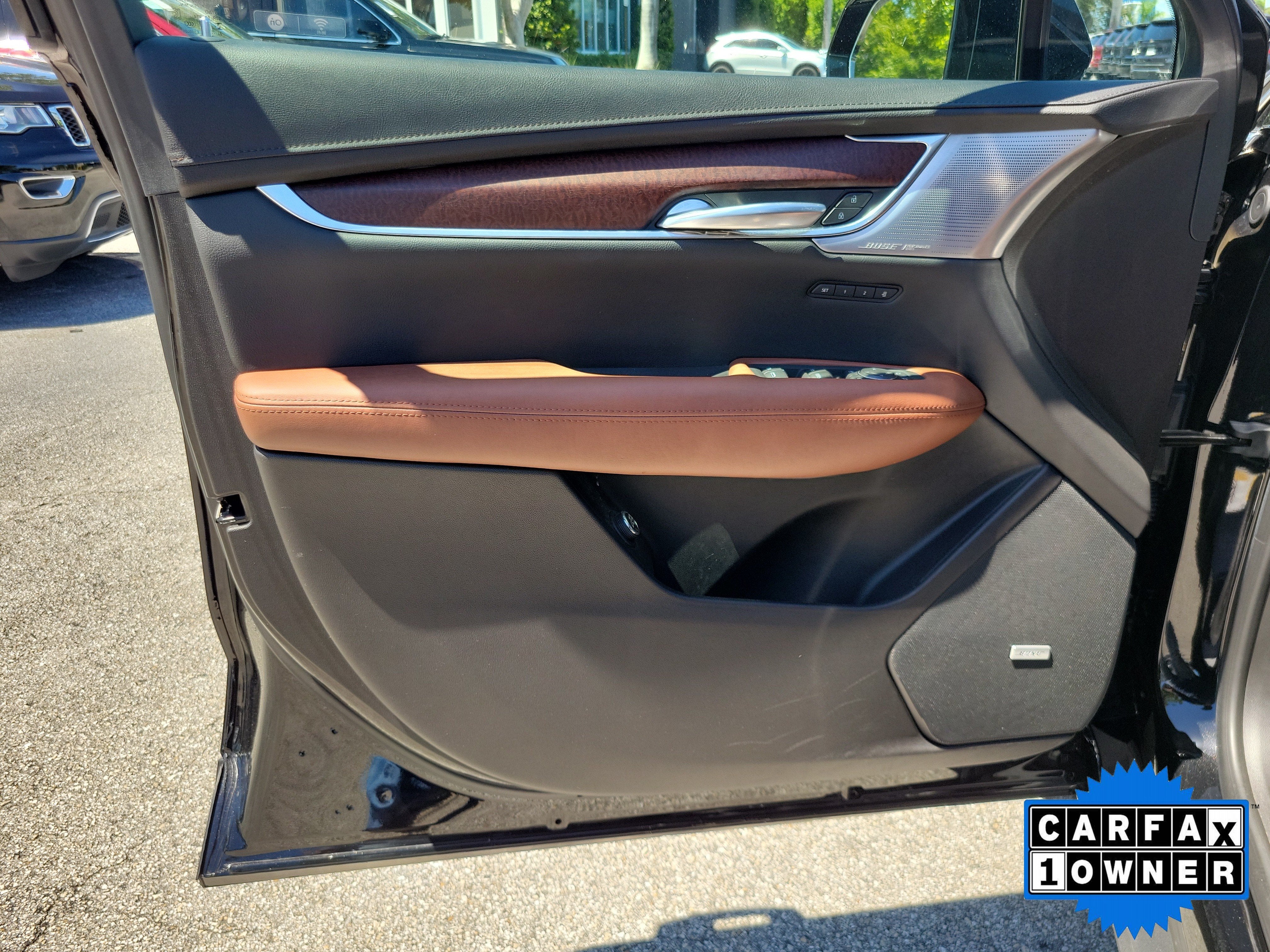 2023 Cadillac XT5 FWD Premium Luxury