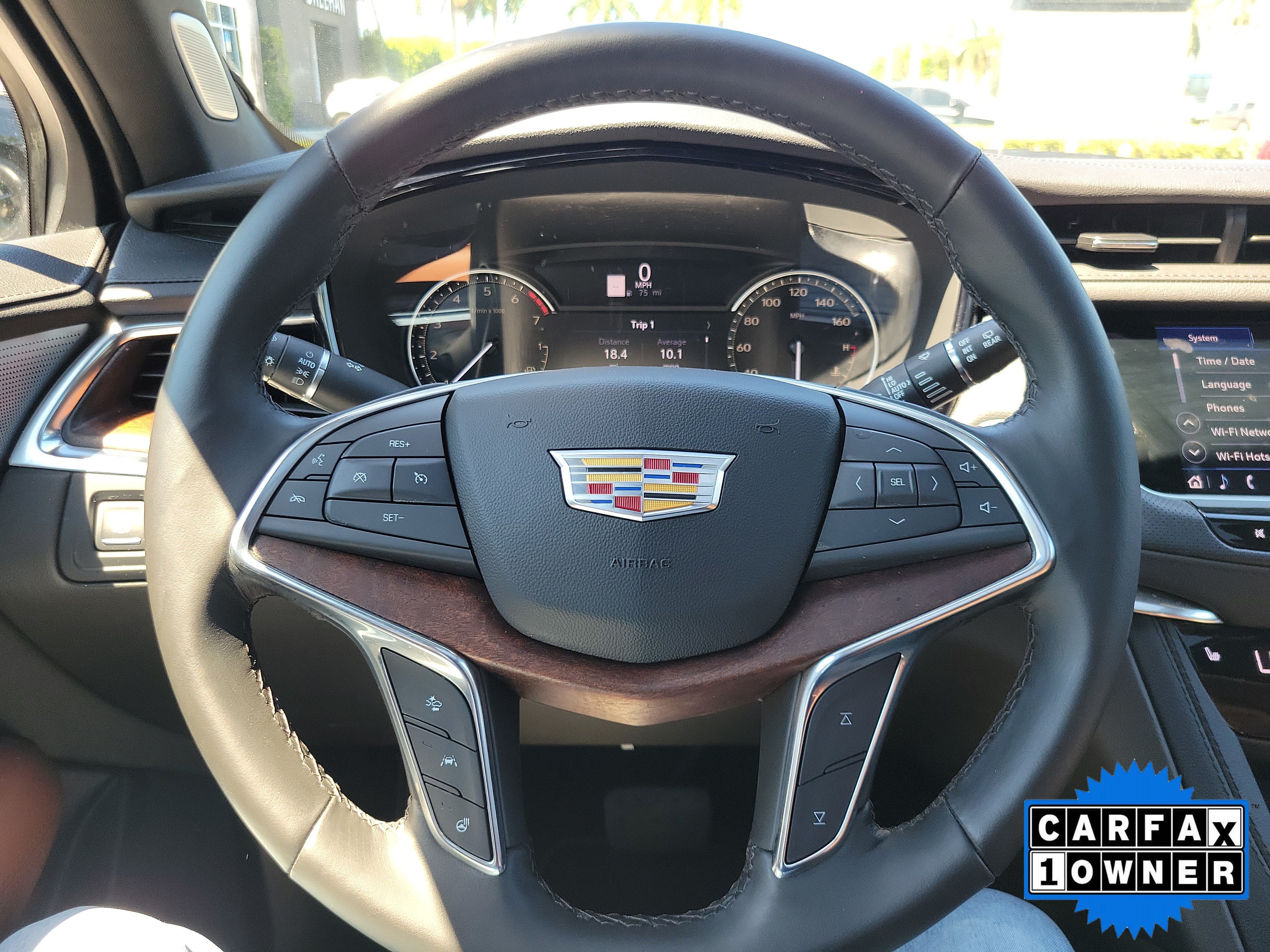 2023 Cadillac XT5 FWD Premium Luxury