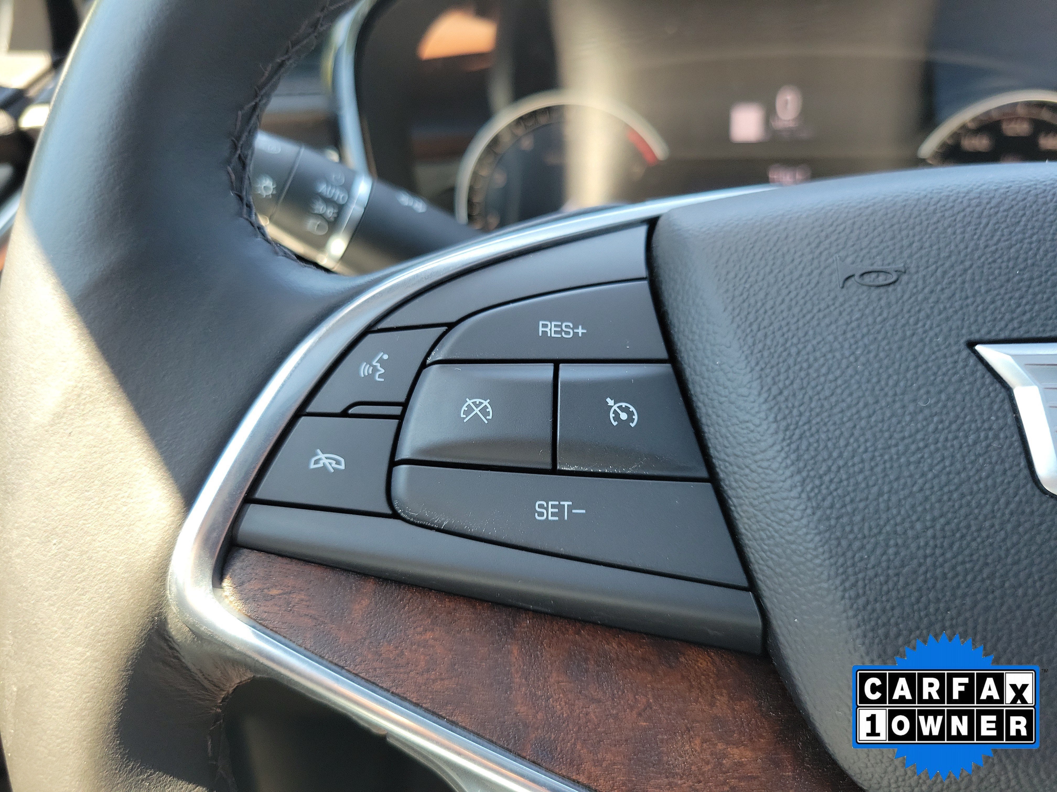 2023 Cadillac XT5 FWD Premium Luxury