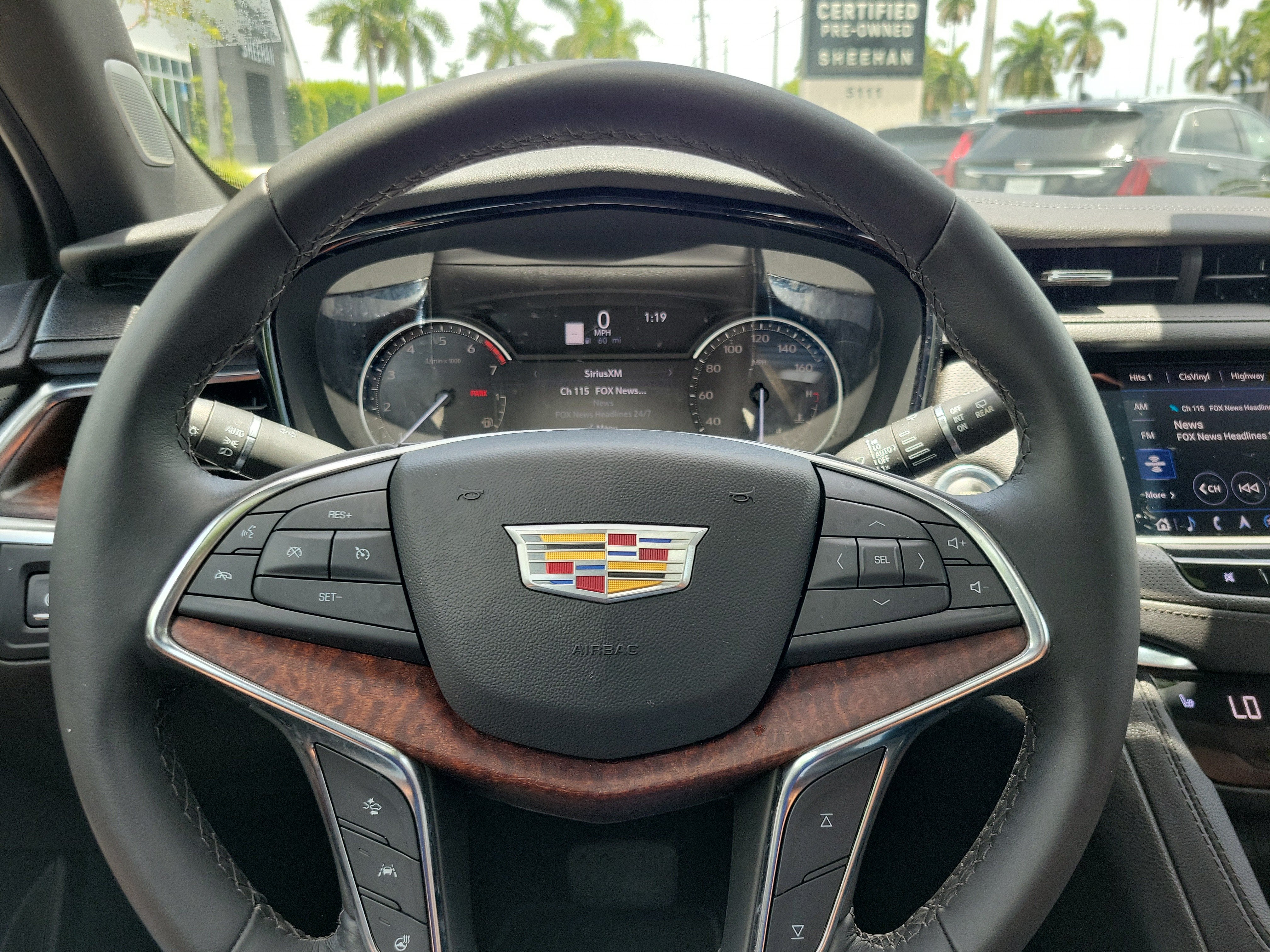 2023 Cadillac XT5 Premium Luxury