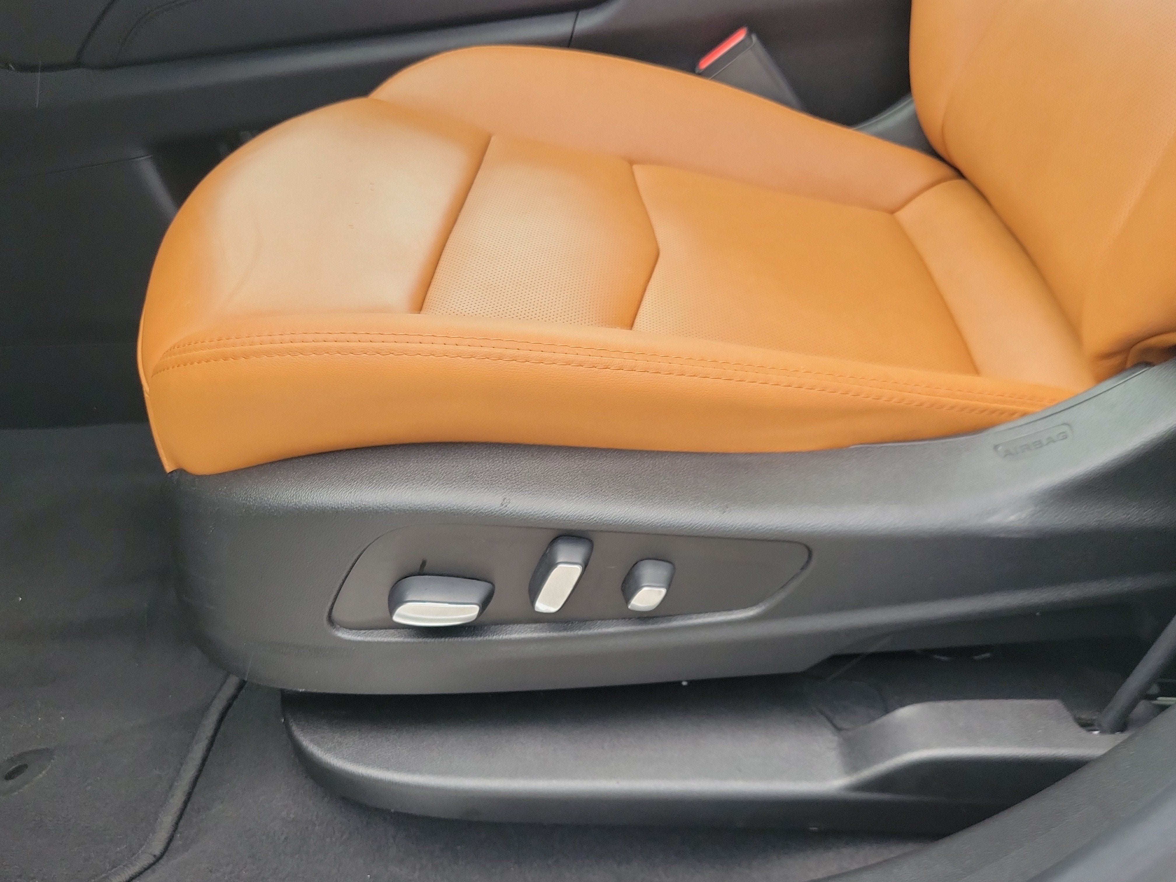 2023 Cadillac XT5 FWD Premium Luxury