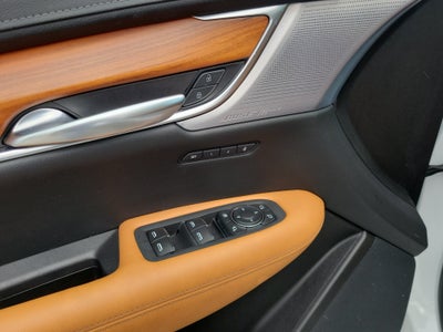 2023 Cadillac XT5 FWD Premium Luxury