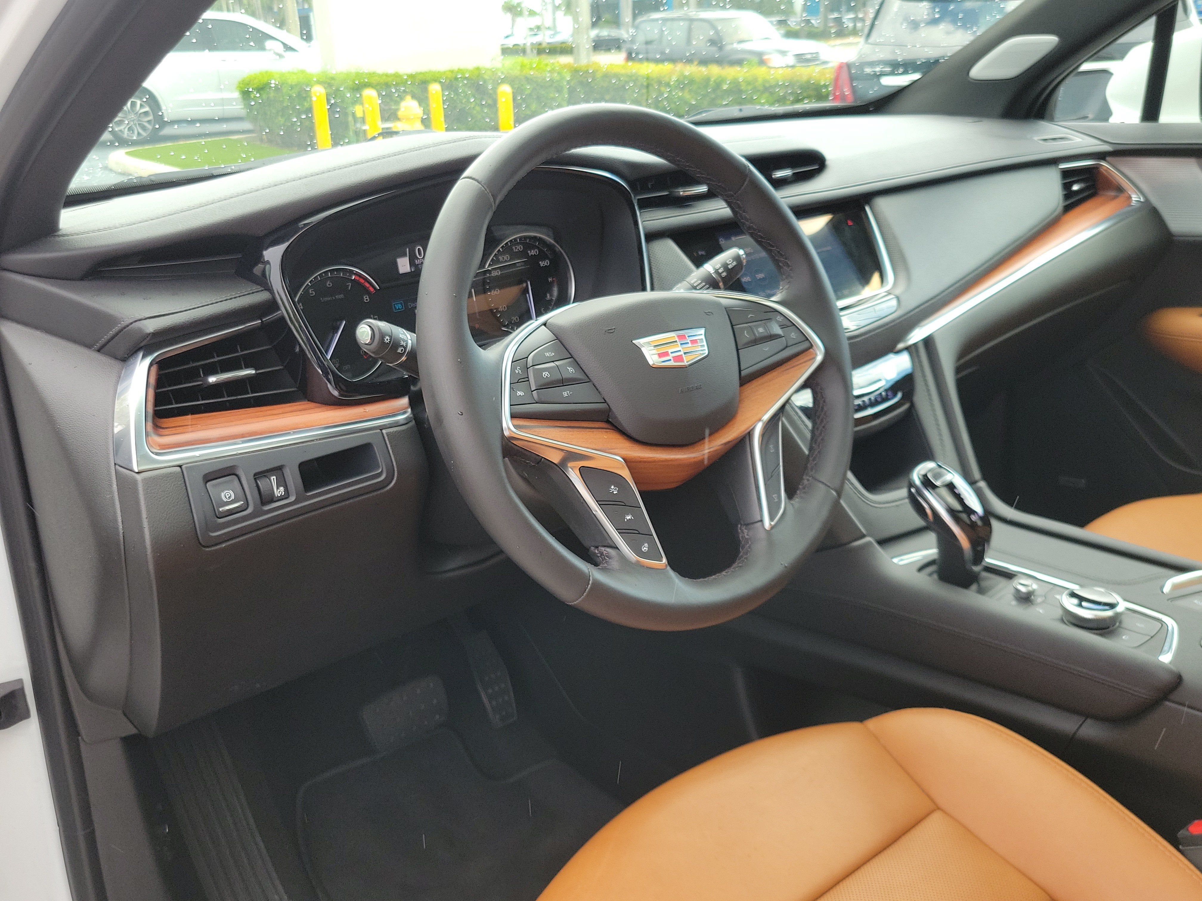 2023 Cadillac XT5 FWD Premium Luxury