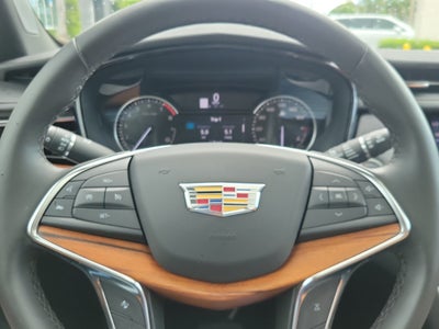2023 Cadillac XT5 FWD Premium Luxury
