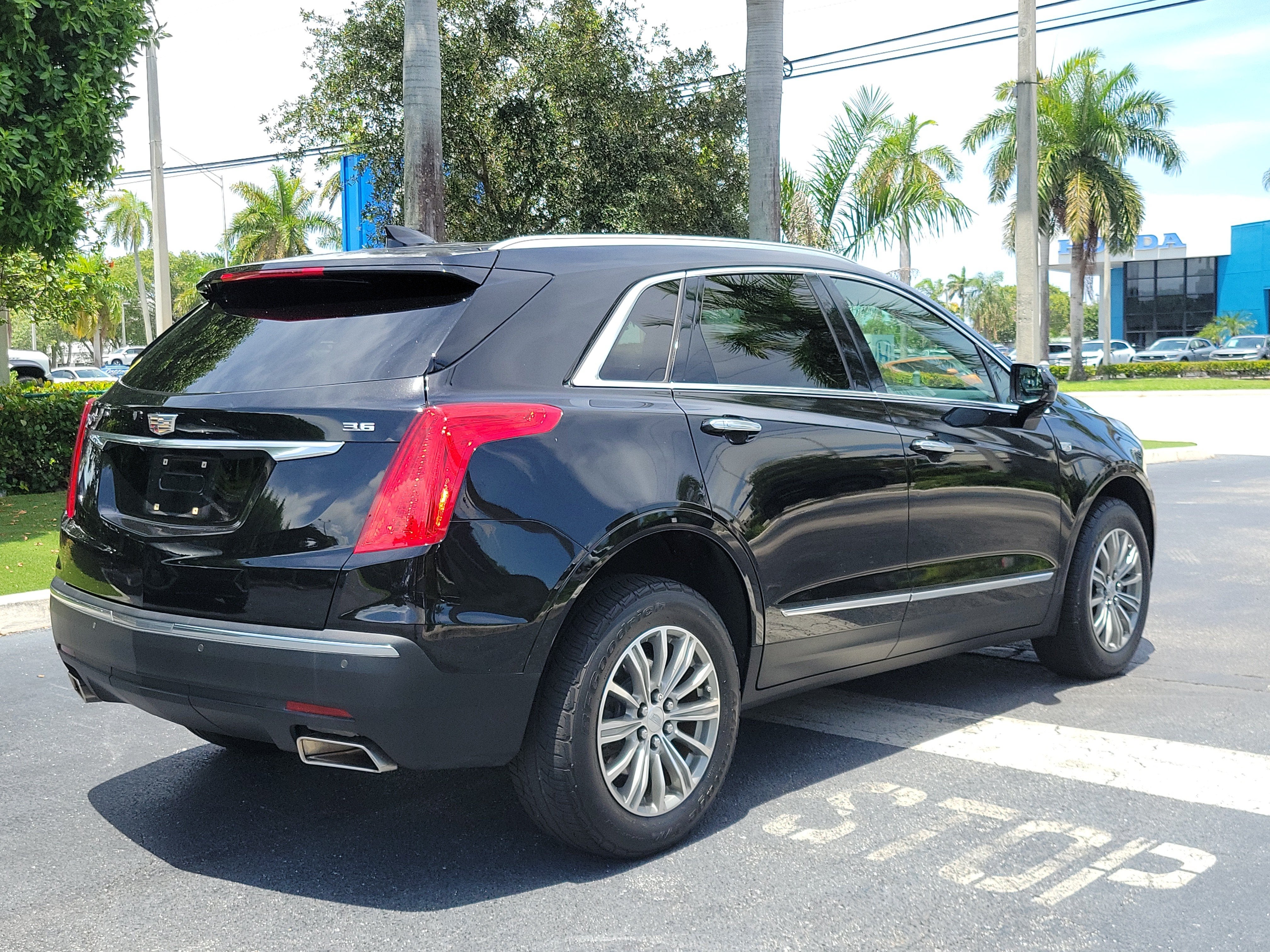 2019 Cadillac XT5 Luxury FWD